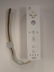 Wii Controller (Includes Wrist Strap) [Pre-Owned]