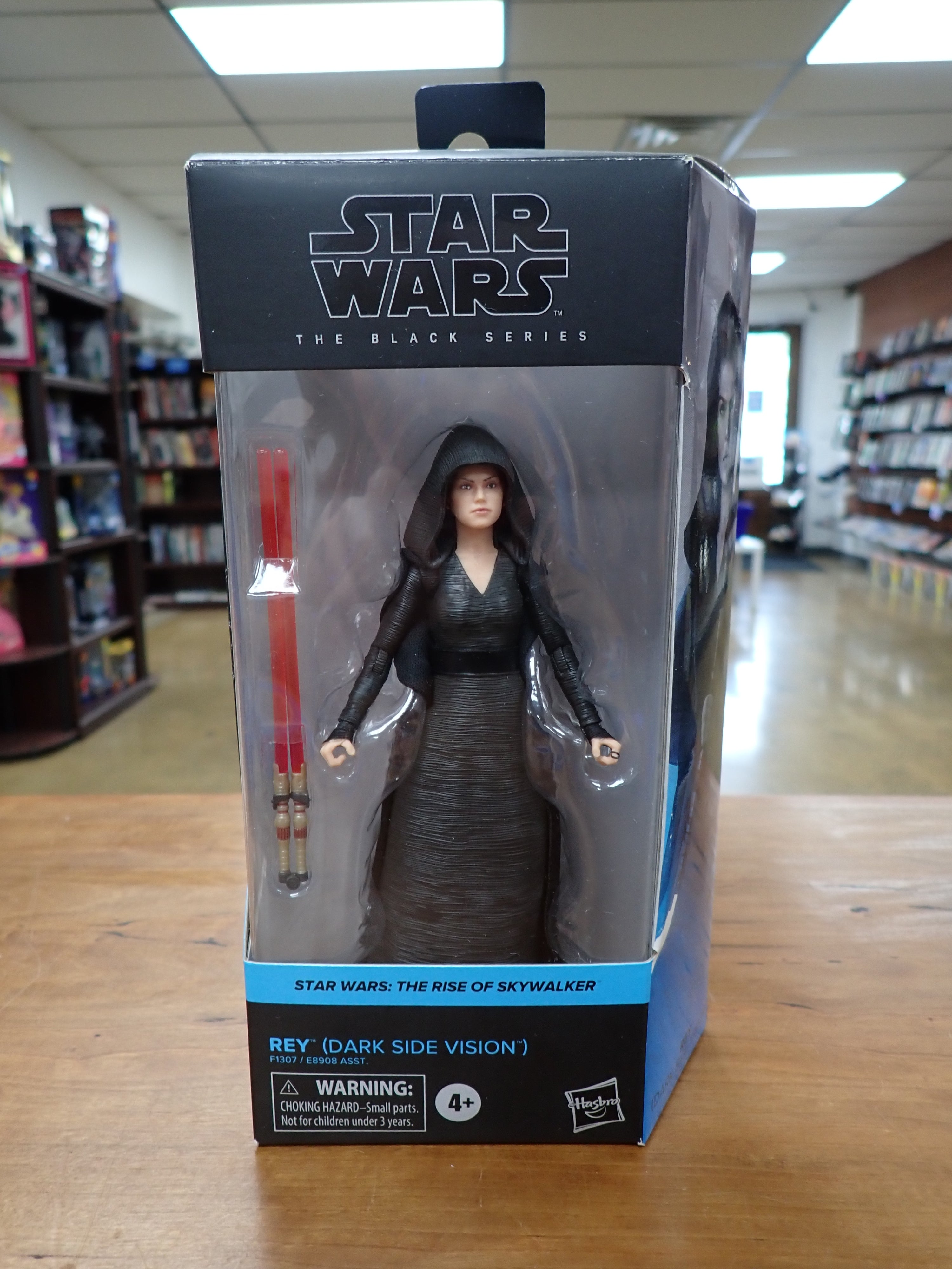 Rey (Dark Side Vision)