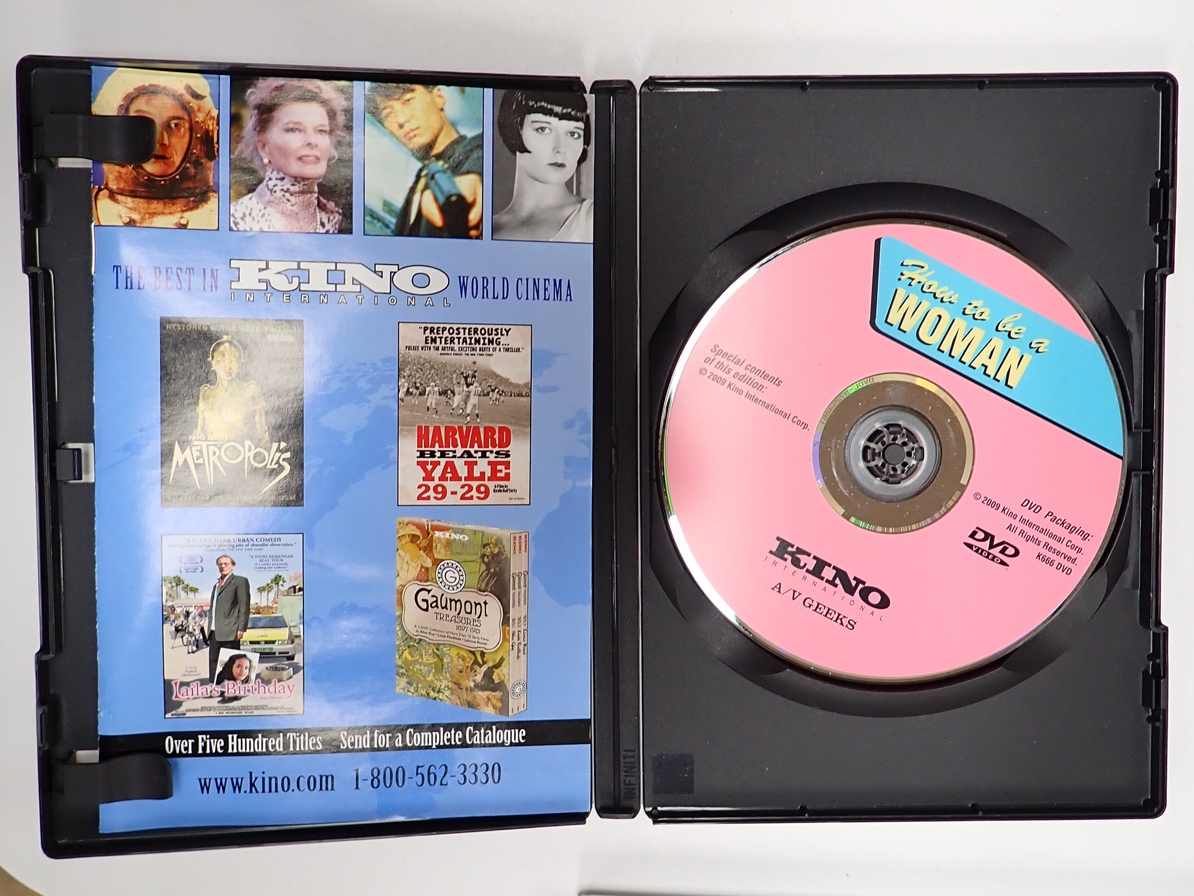 How To Be A Woman - Blu-Ray [Pre-Owned]