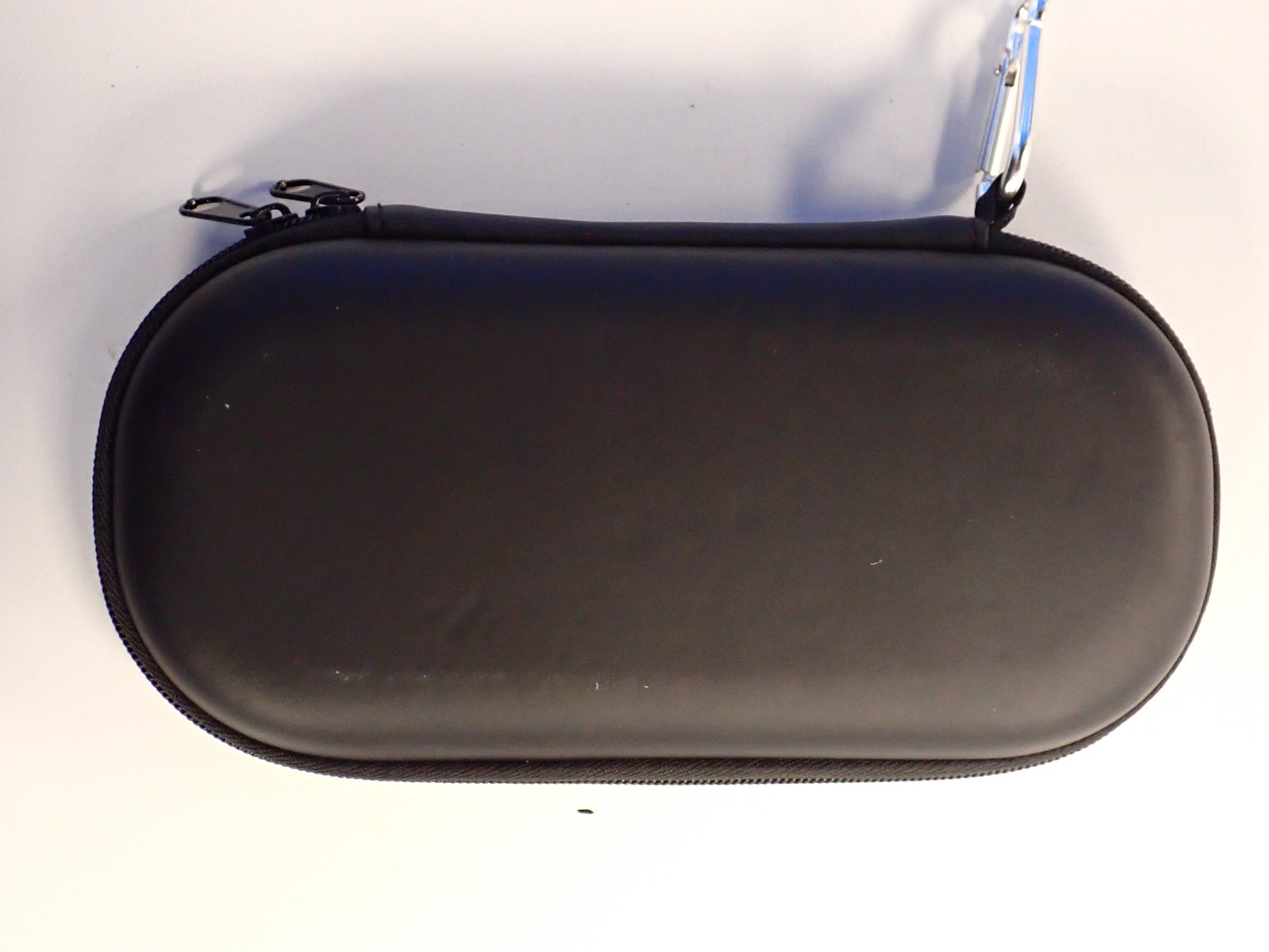 PS Vita PCH-2001 Model with Sony Vita 8GB Card [Pre-Owned]