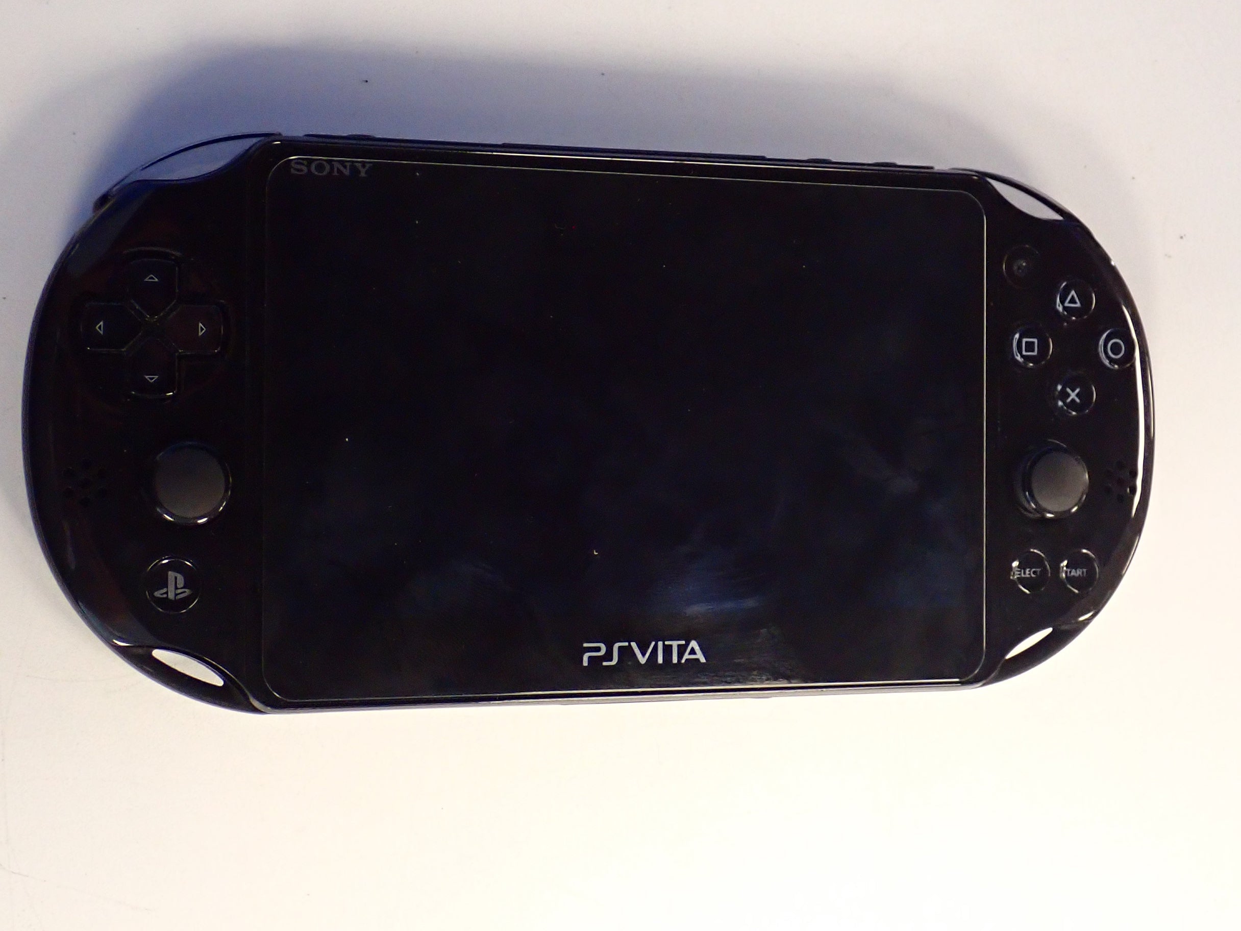 PS Vita PCH-2001 Model with Sony Vita 8GB Card [Pre-Owned]