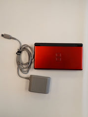 Nintendo DS Lite - Red (Pre-owned)