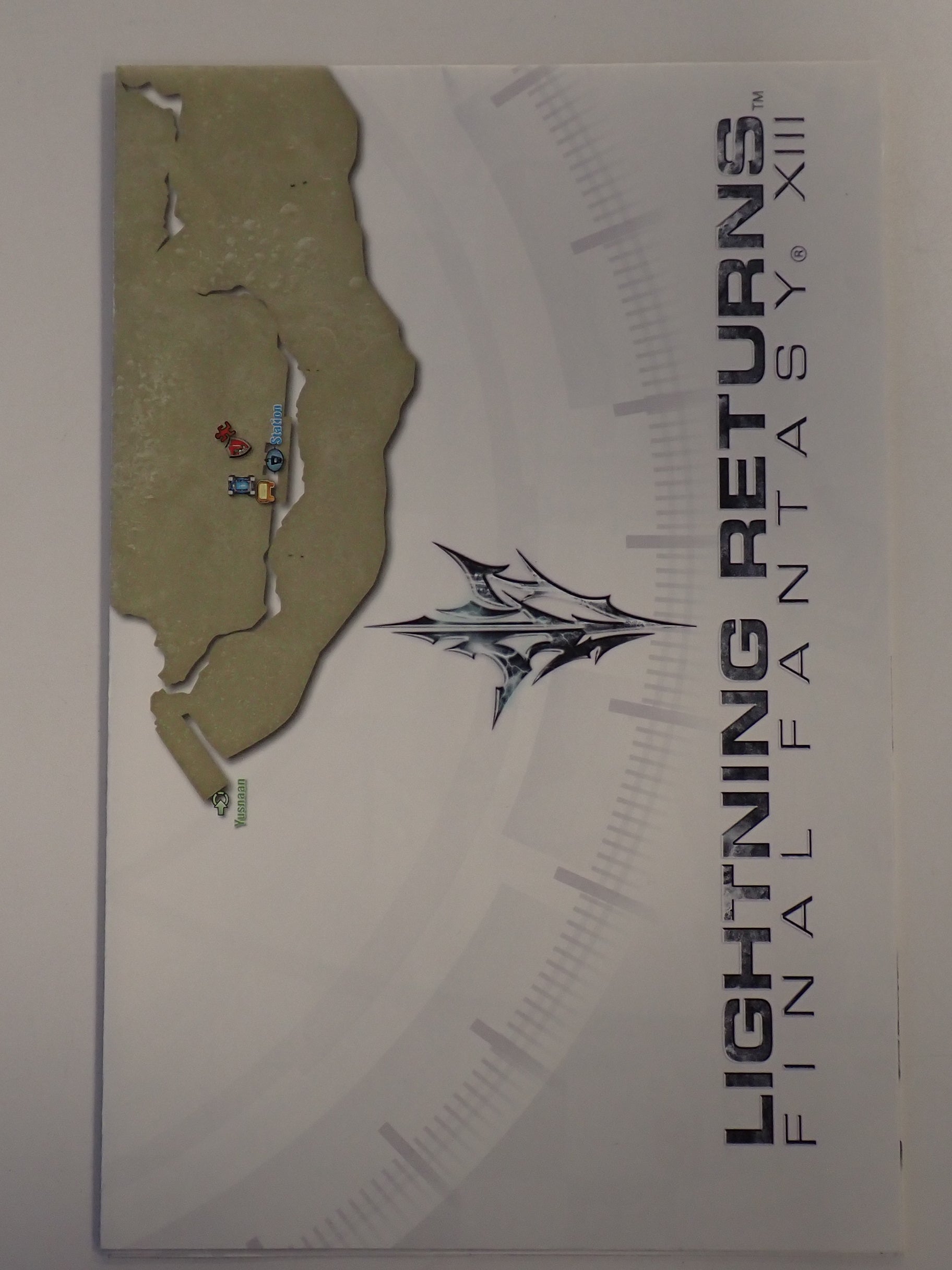 Final Fantasy XII Lightning Returns - Hardcover Collector's Edition Guide [Pre-Owned]