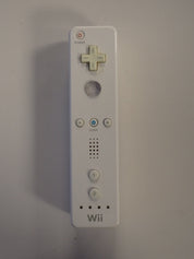 Wii Controller and Nunchuk - White [Pre-Owned]