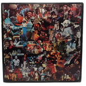 Sly & The Family Stone - There's a Riot Goin' On