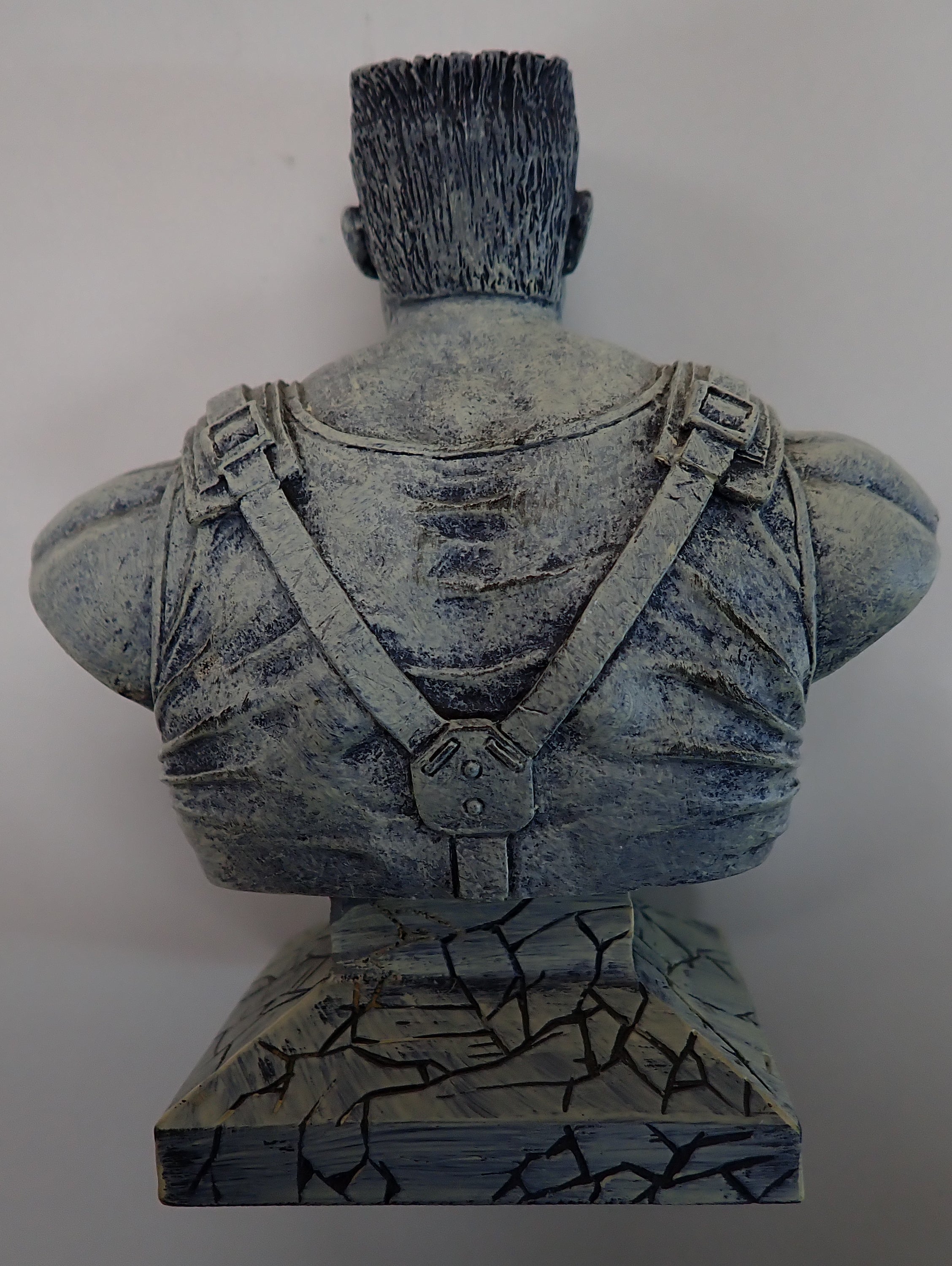 Duke Nukem Carpe Nukem Bust [Pre-Owned]
