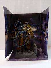 Aliens Colonial Marines Power Loader vs Alien Statue [Pre-Owned]