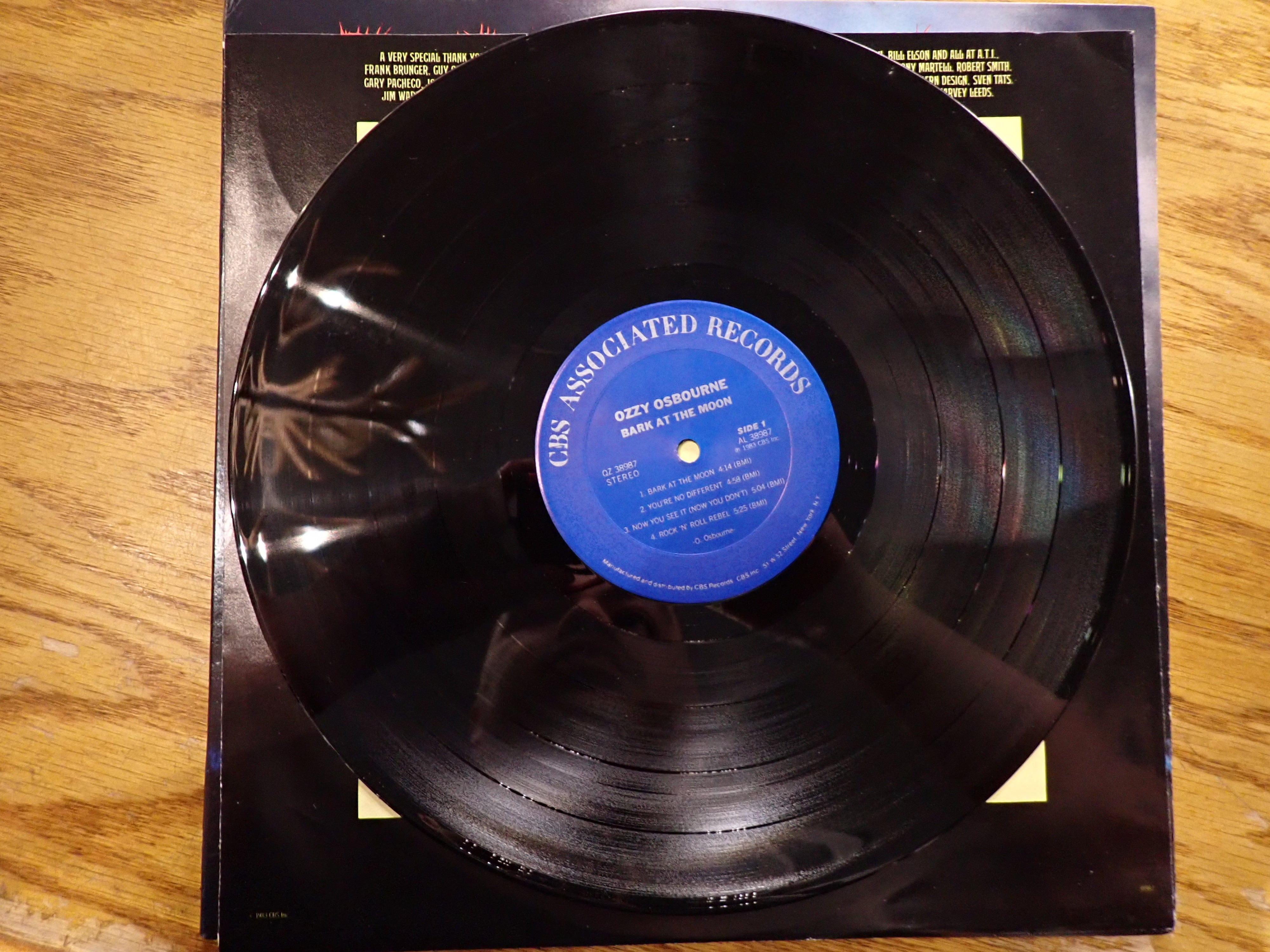 Ozzy Osbourne - Bark At The Moon