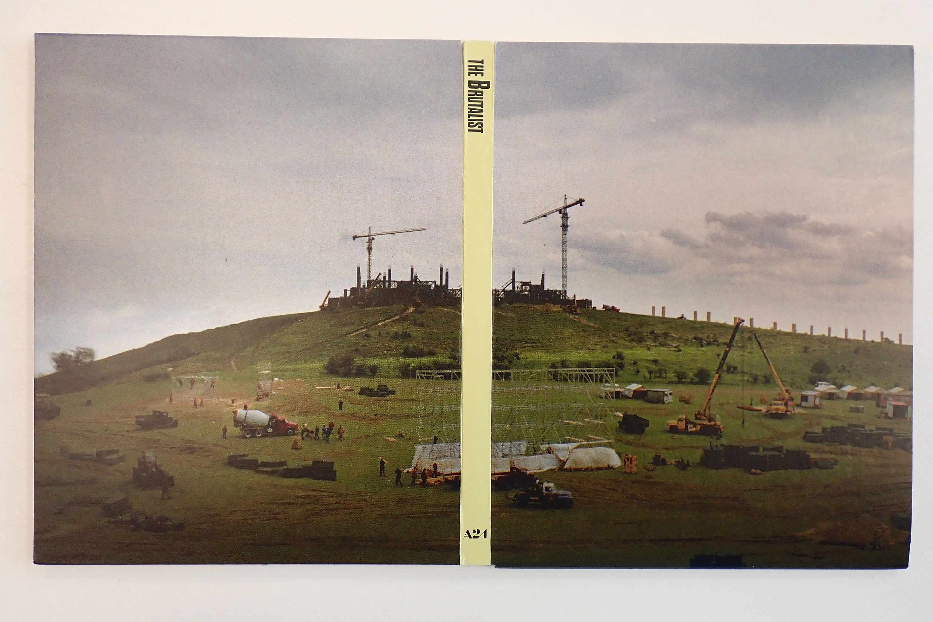 The Brutalist [Special Edition] - Blu-Ray [Pre-Owned]