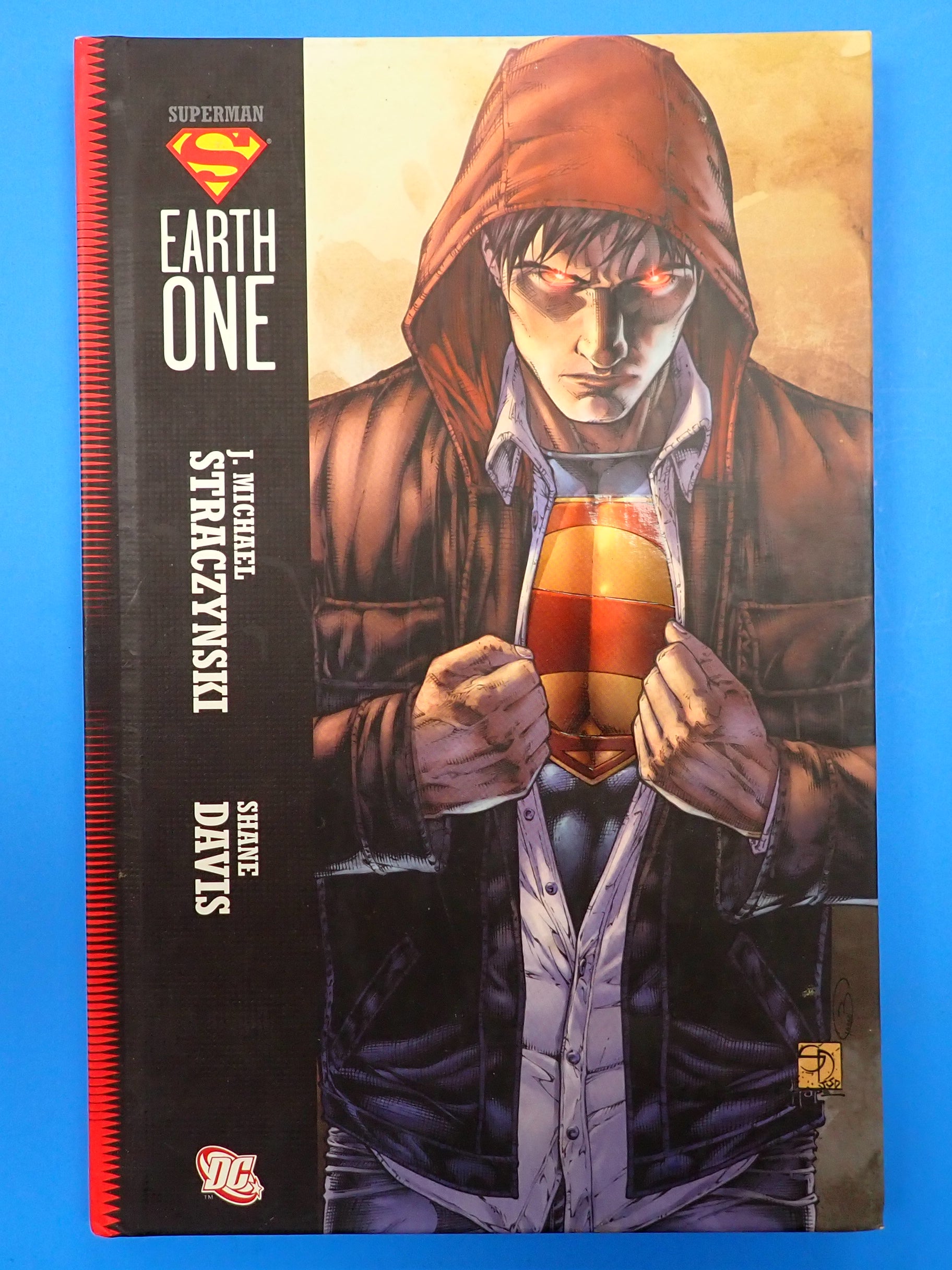 Superman Earth One Vol 1 HC [Pre-Owned]