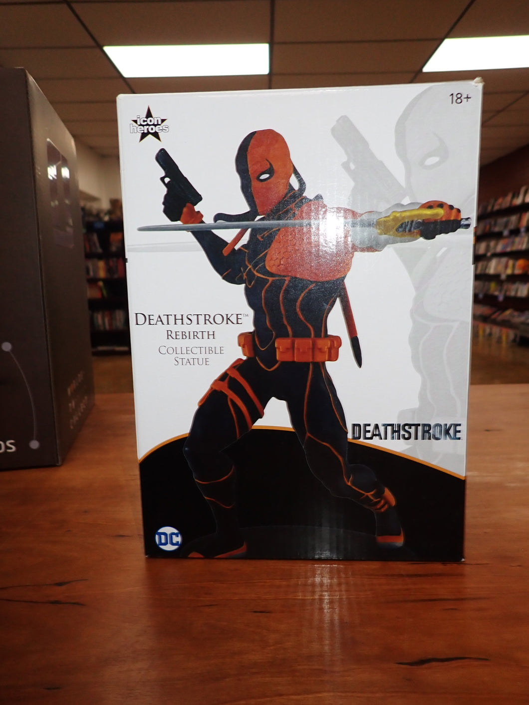 Deathstroke Rebirth Statue