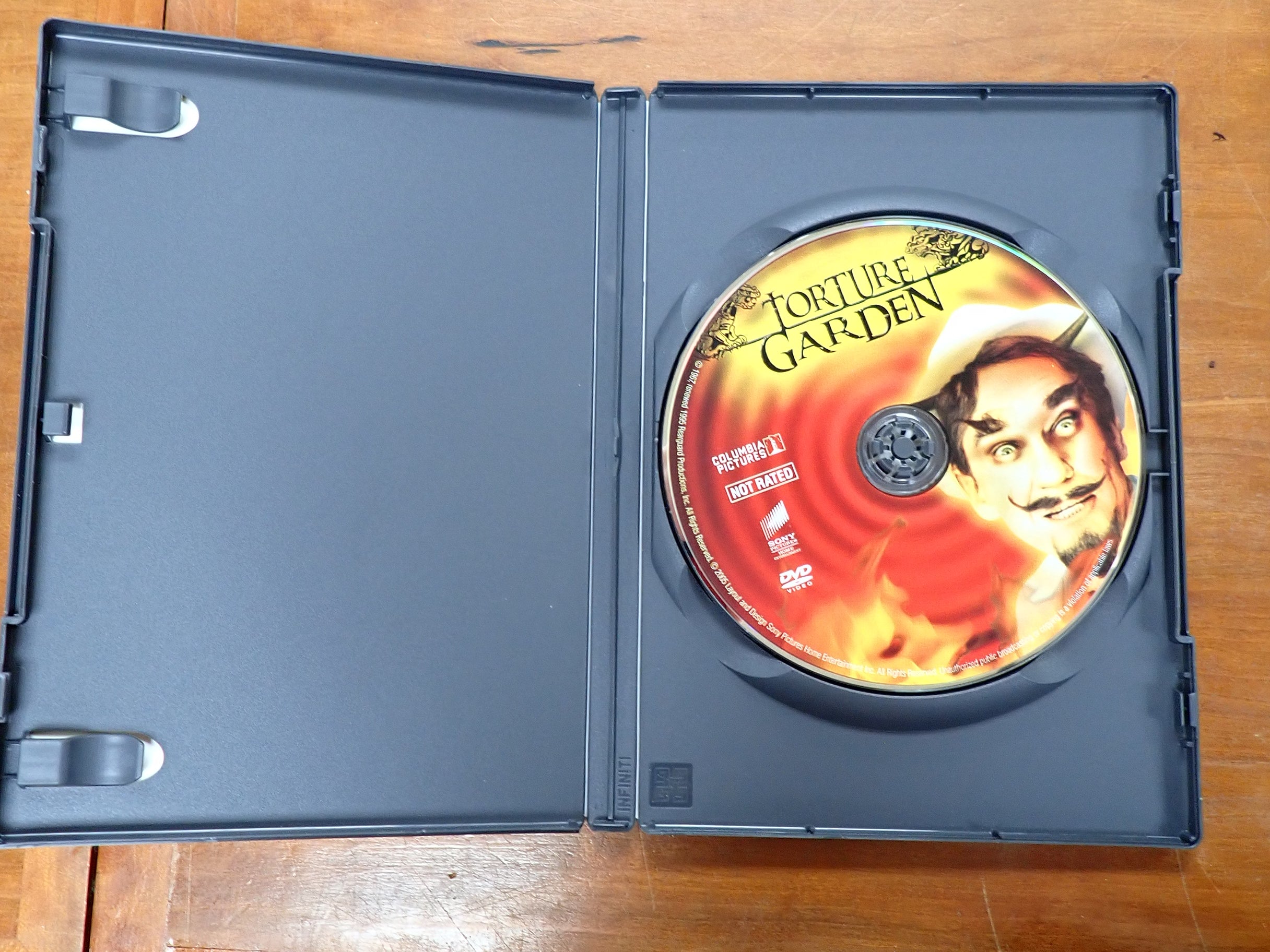 Torture Garden - DVD [Pre-Owned]