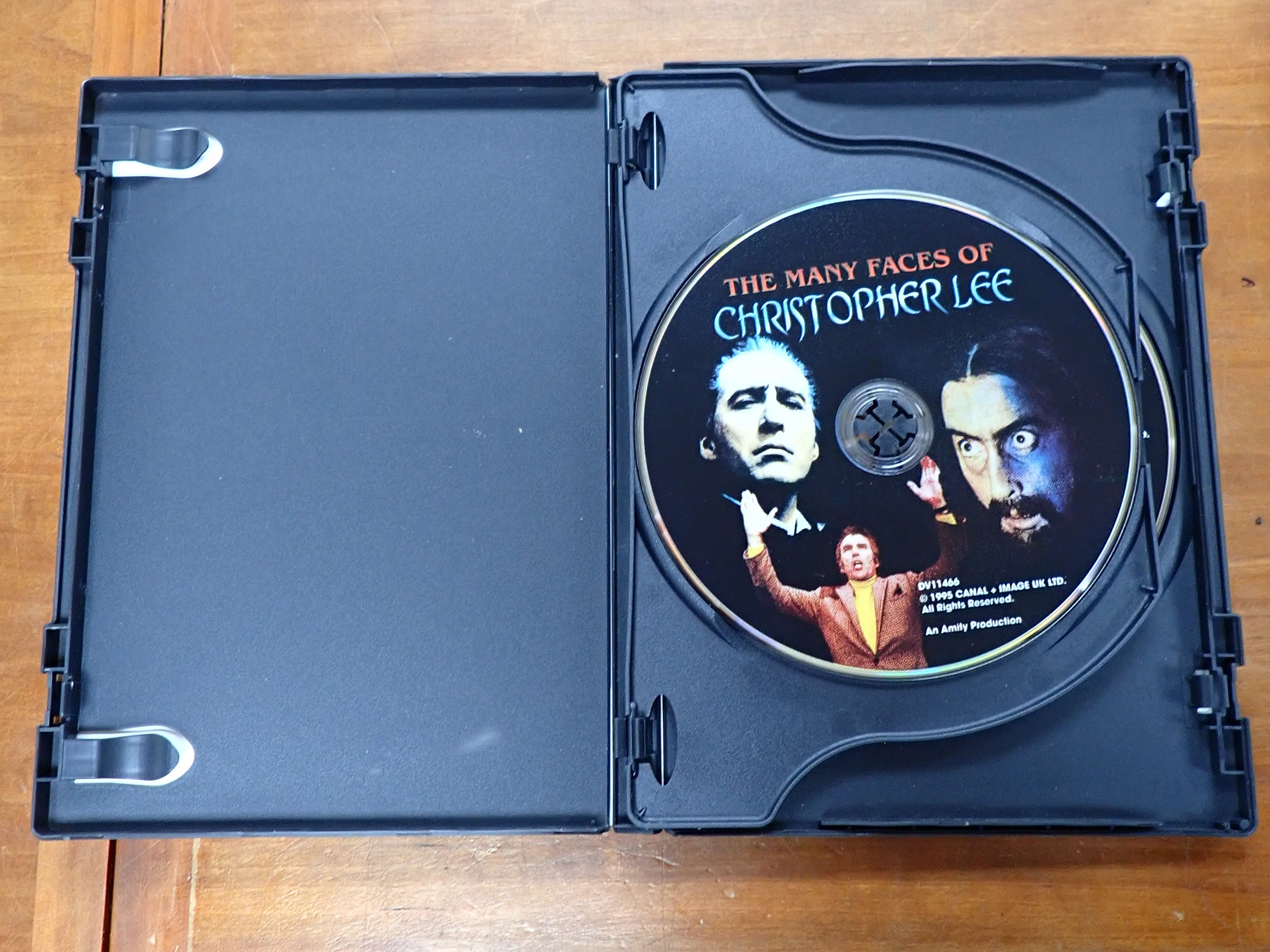 Scars of Dracula (The Hammer Collection) - DVD [Pre-Owned]