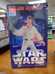 Luke Skywalker Figure