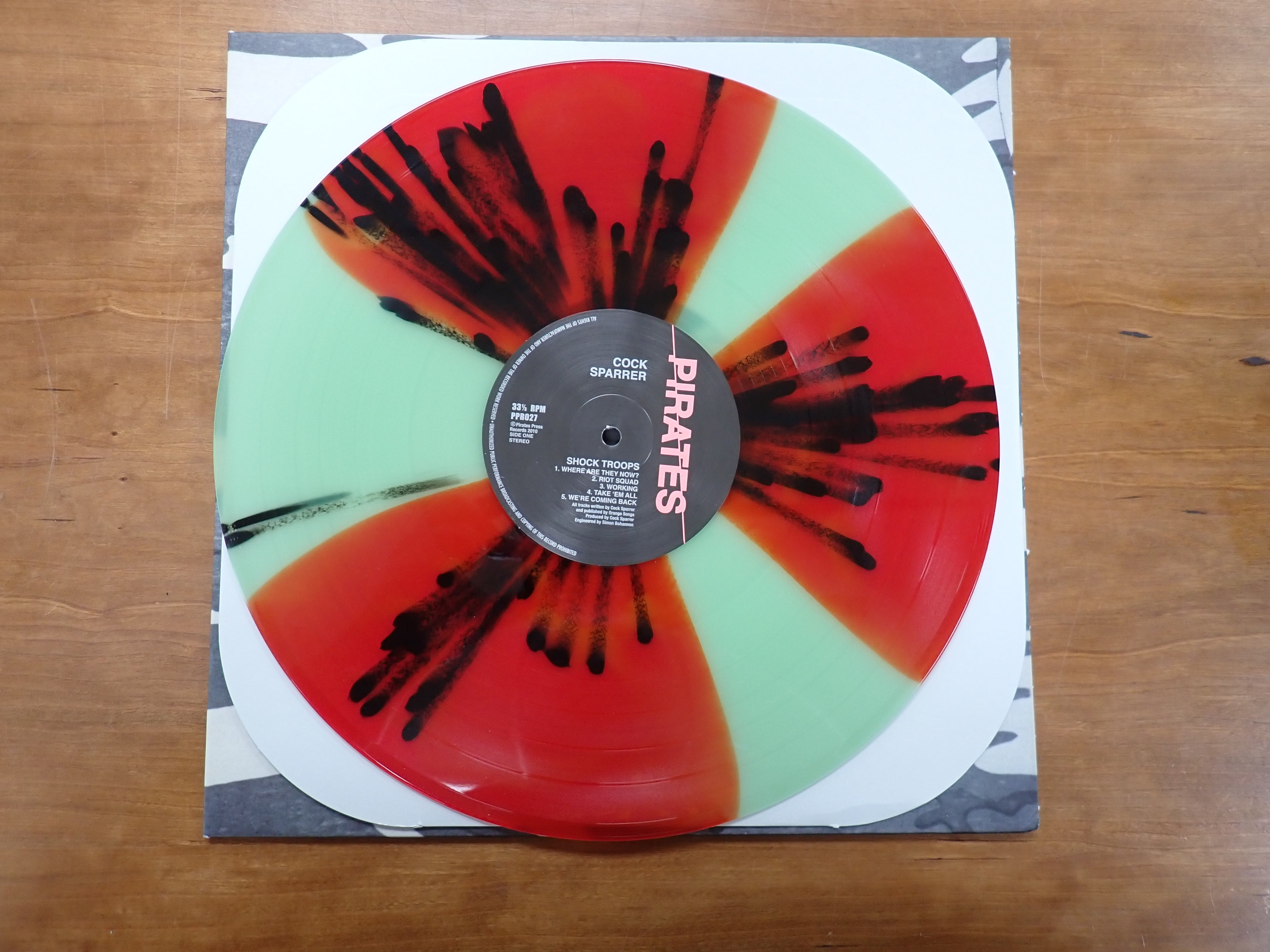 Cock Sparrer – Shock Troops