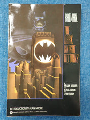 Batman The Dark Knight Returns Vol 1 TPB [Pre-Owned]