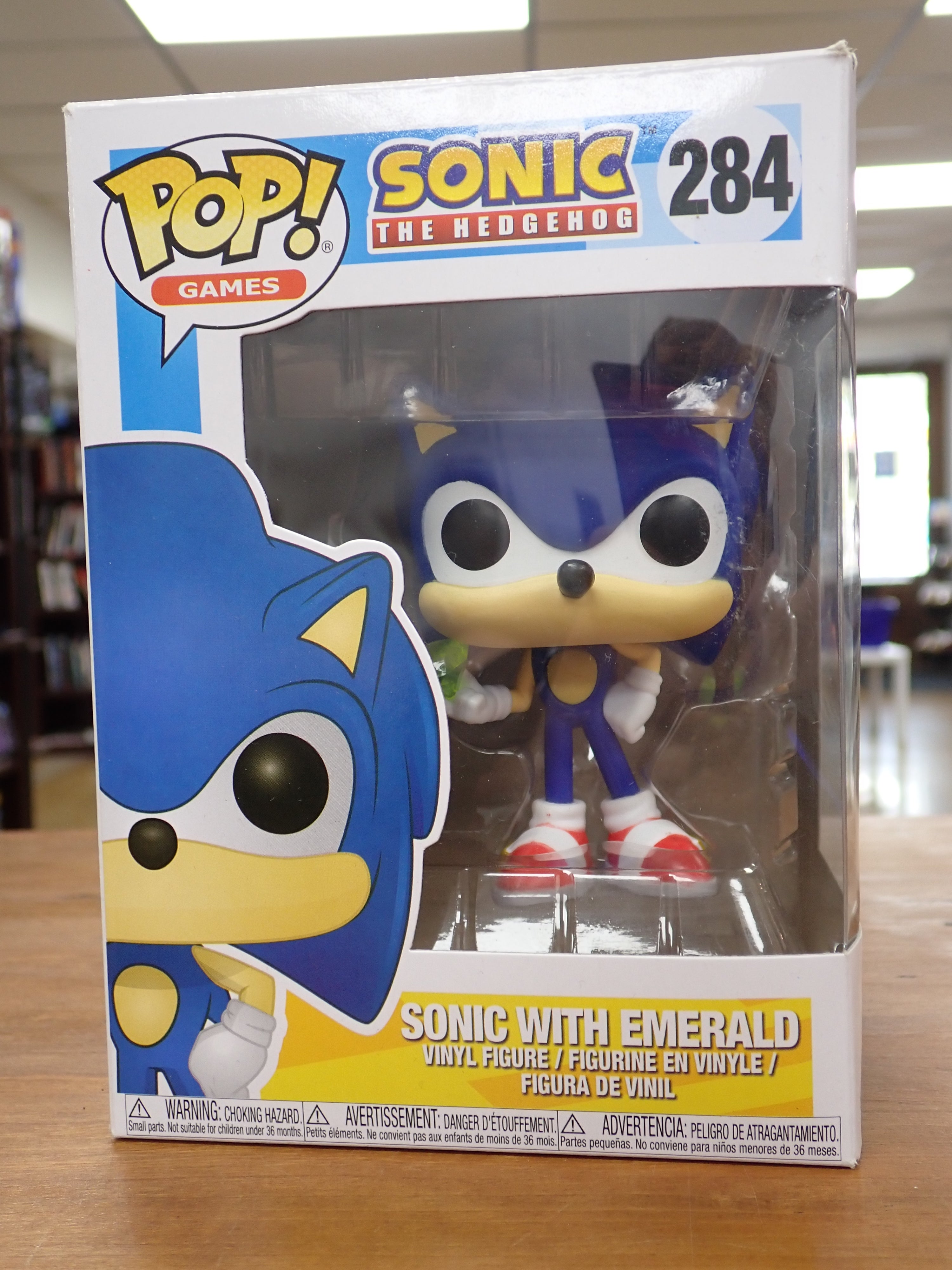 Sonic with Emerald- Pop #284