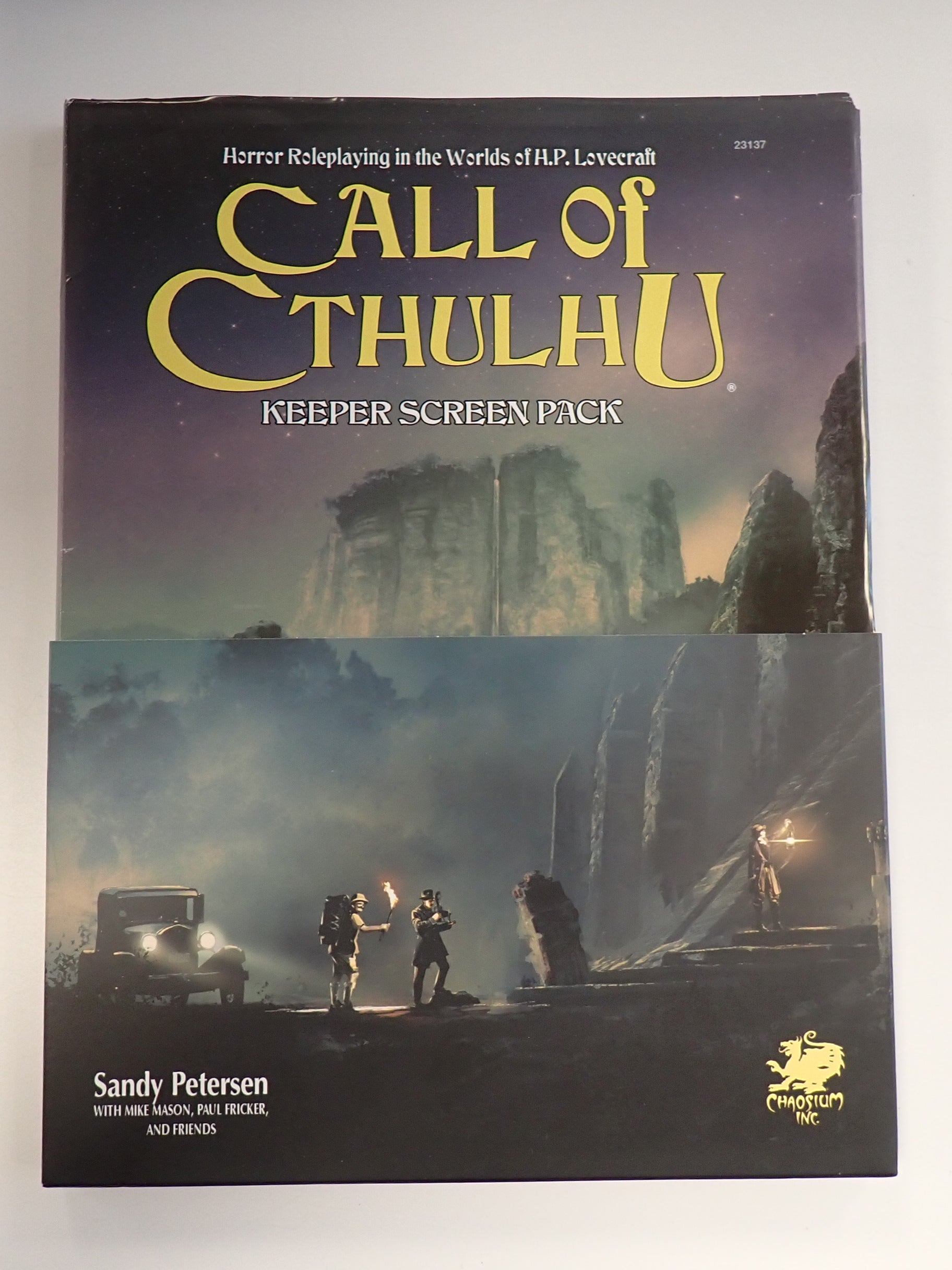 Call of Cthulhu Keeper Screen- RPG [Pre-Owned]