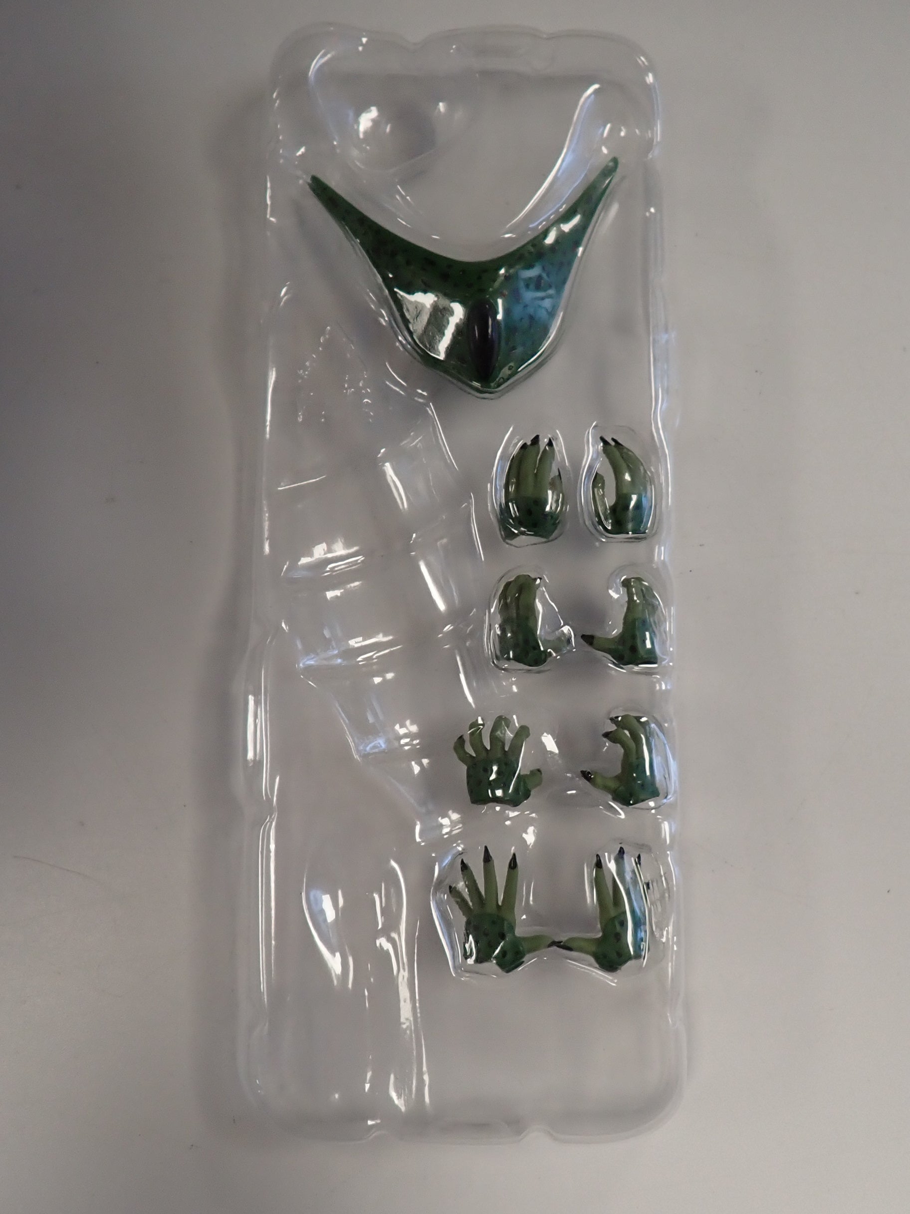 Cell First Form - S.H. Figuarts [Pre-Owned]