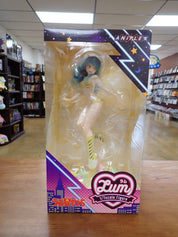Ursei Yatsura 1/7 lum