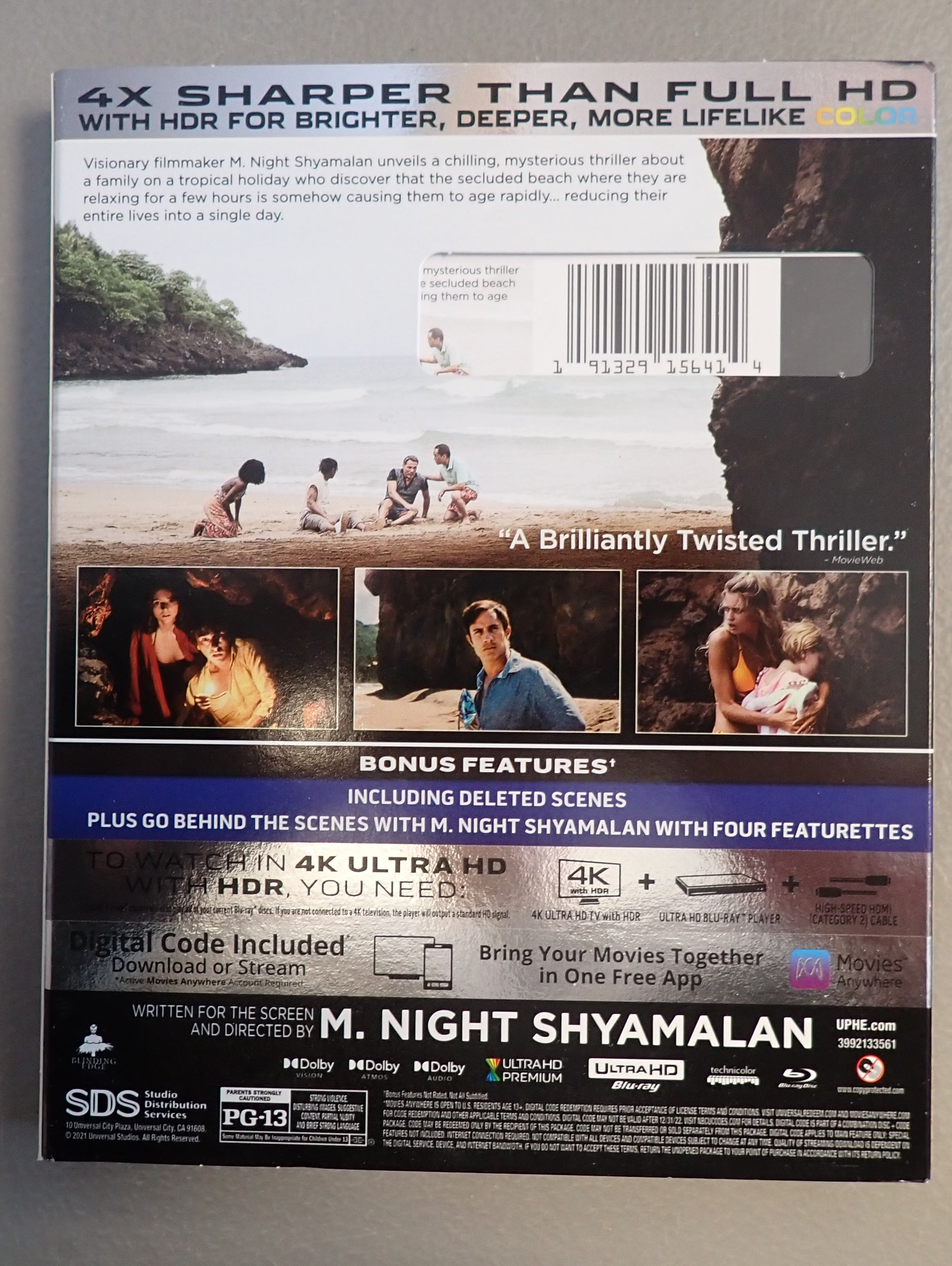 Old (4k Ultra HD + Blu-Ray + Digital, 2021) New With Slip M. Night Shyamalan (Pre-owned)