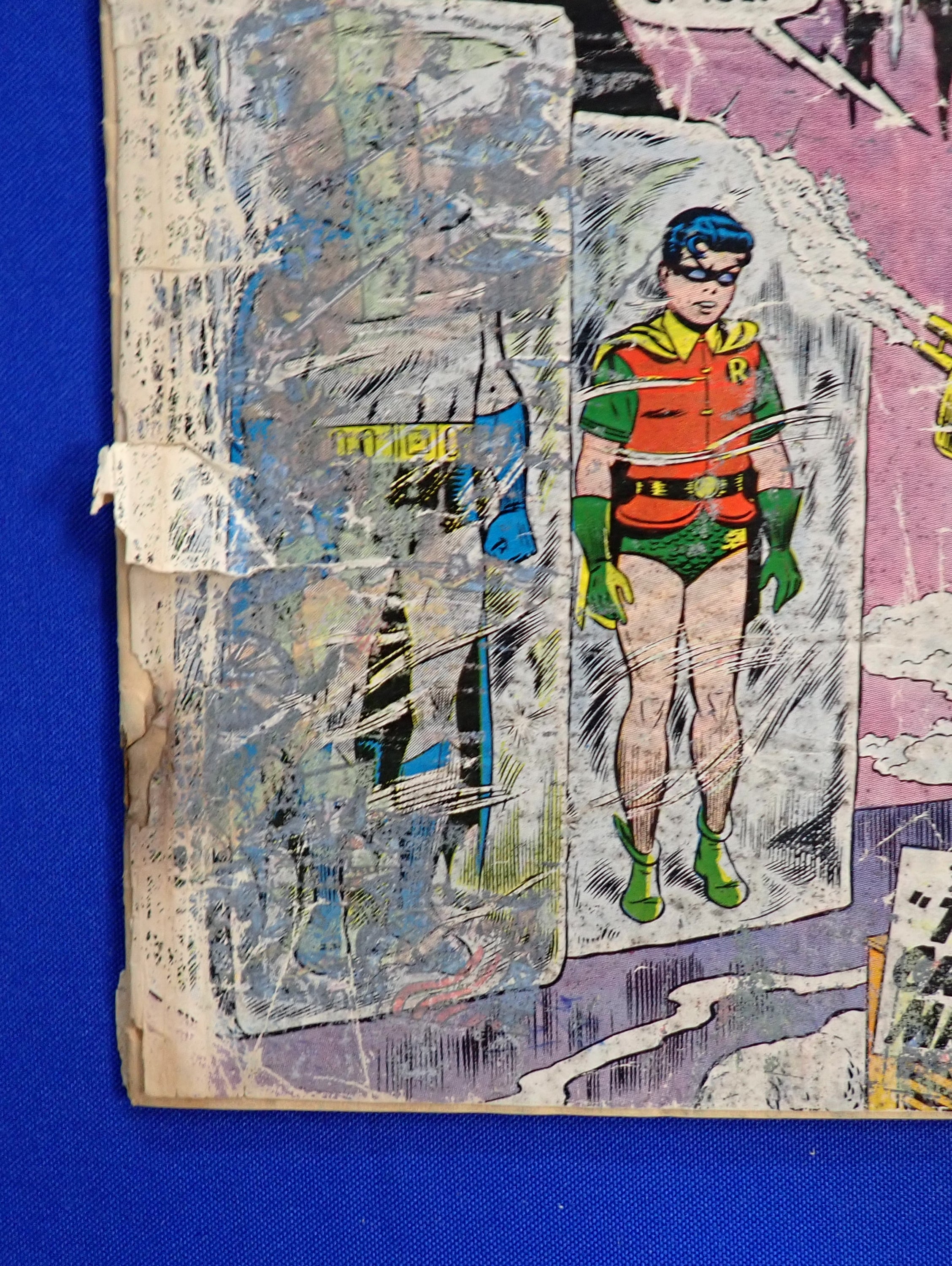 Batman #121 (1959) - PR (0.5) - 1st Mr. Freeze - Low grade, covers detached