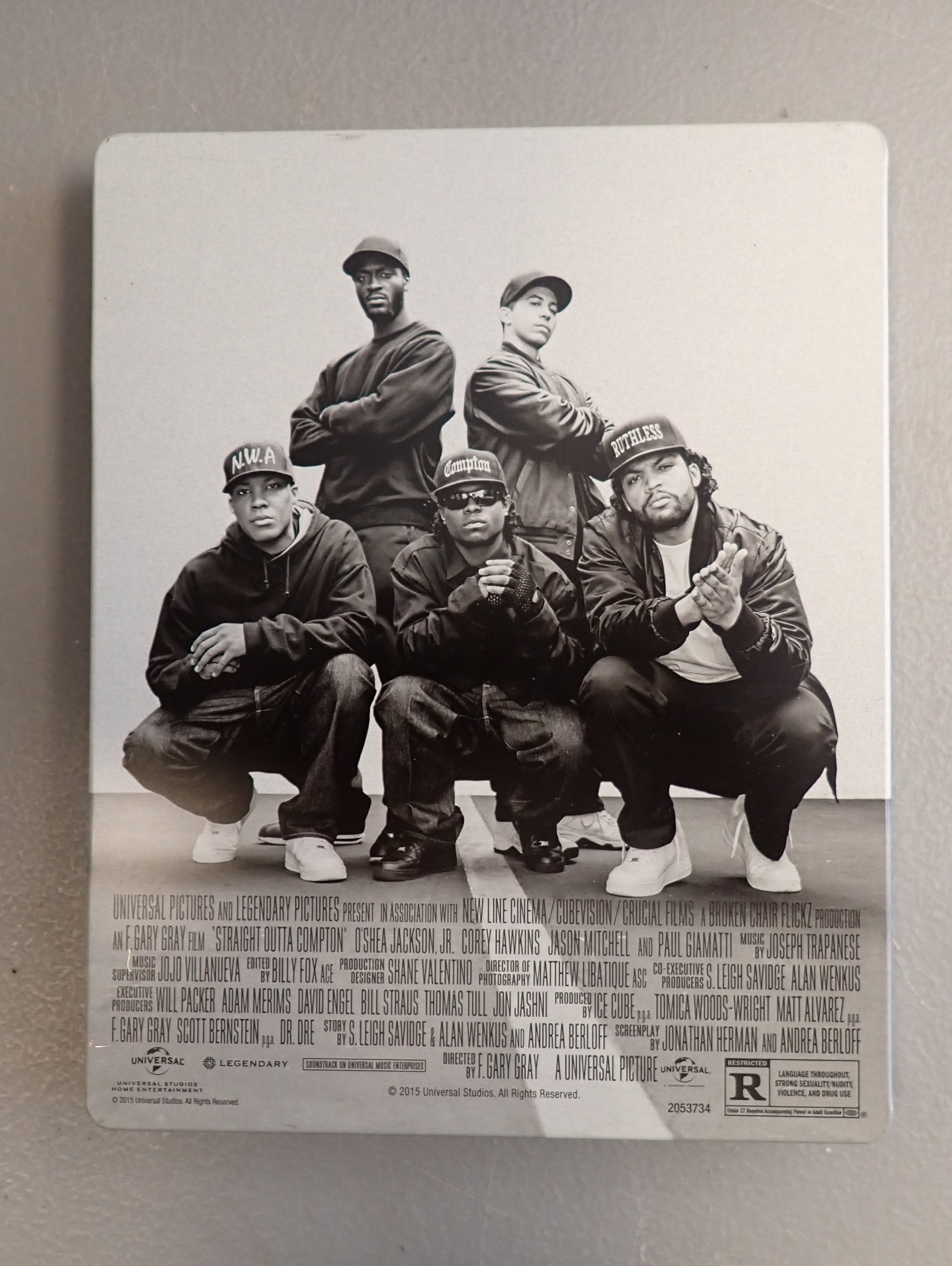 STRAIGHT OUTTA COMPTON Limited Edition Collectors Steelbook (DVD Blu-ray Set) (Pre-owned)