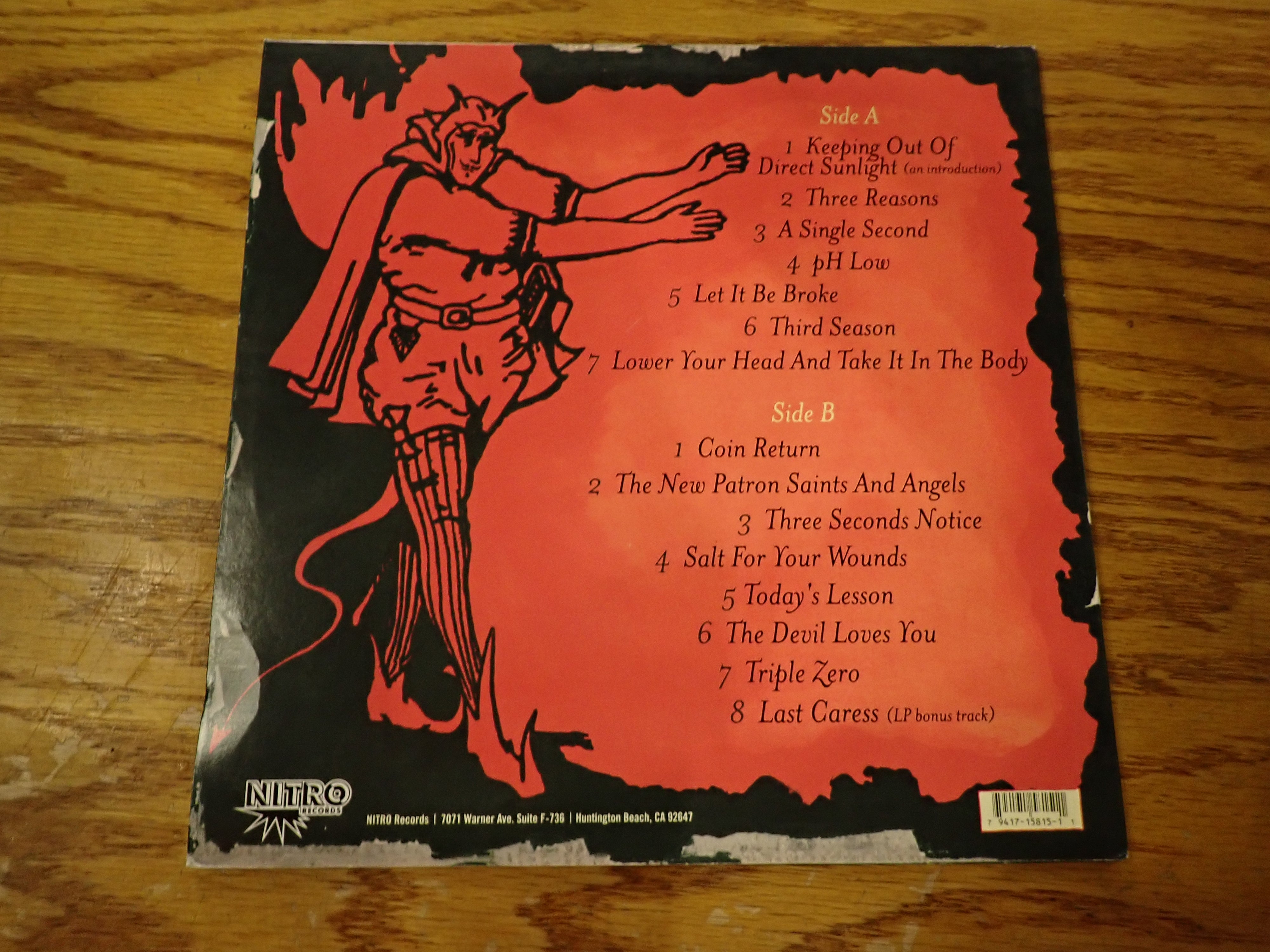 AFI – Shut Your Mouth And Open Your Eyes