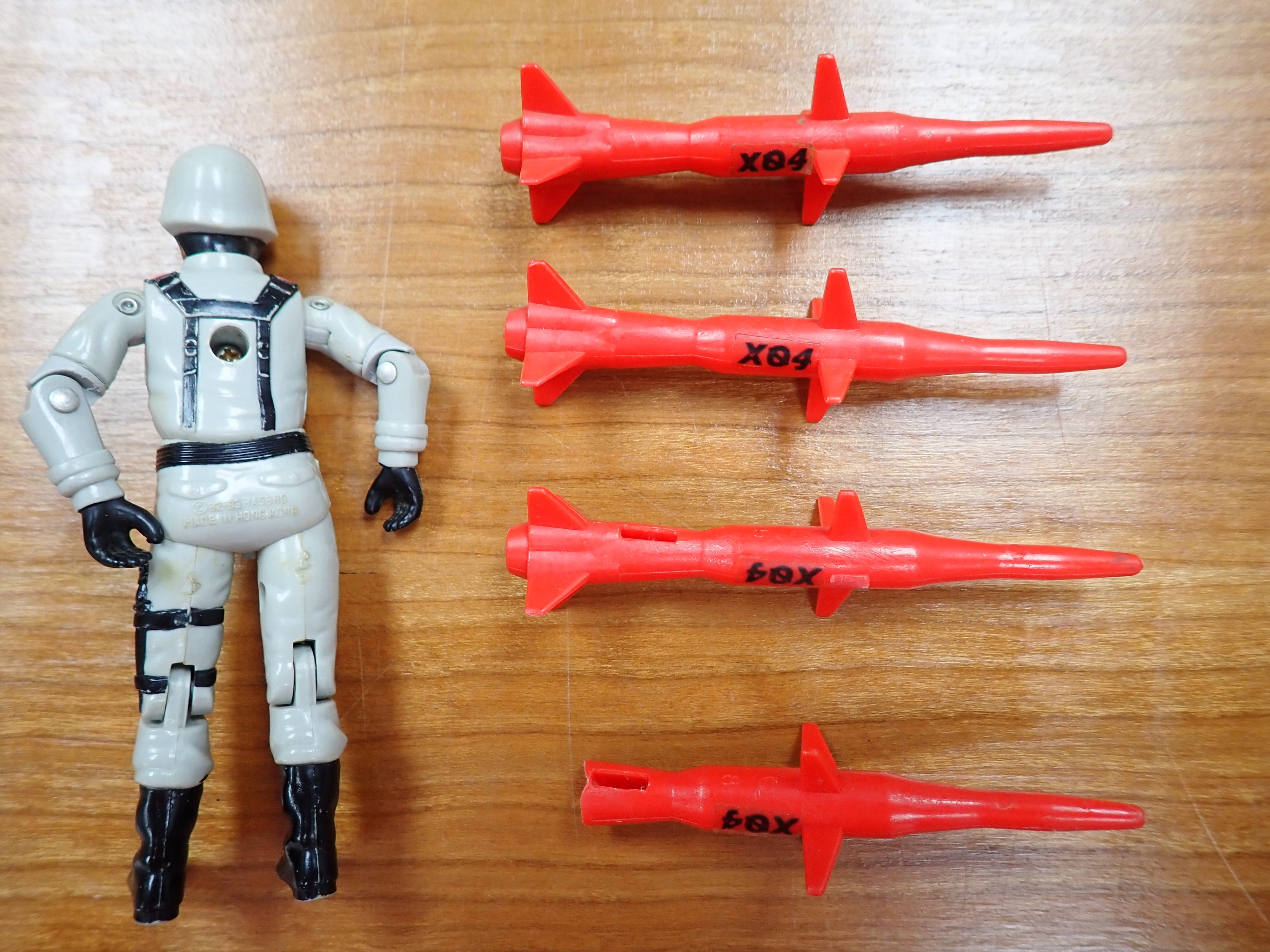 G.I.Joe Cobra Stinger (1984) *2 Broken Rockets* See Description