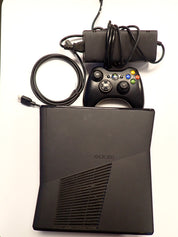 Xbox 360 S (250 GB) - Black [Pre-Owned]