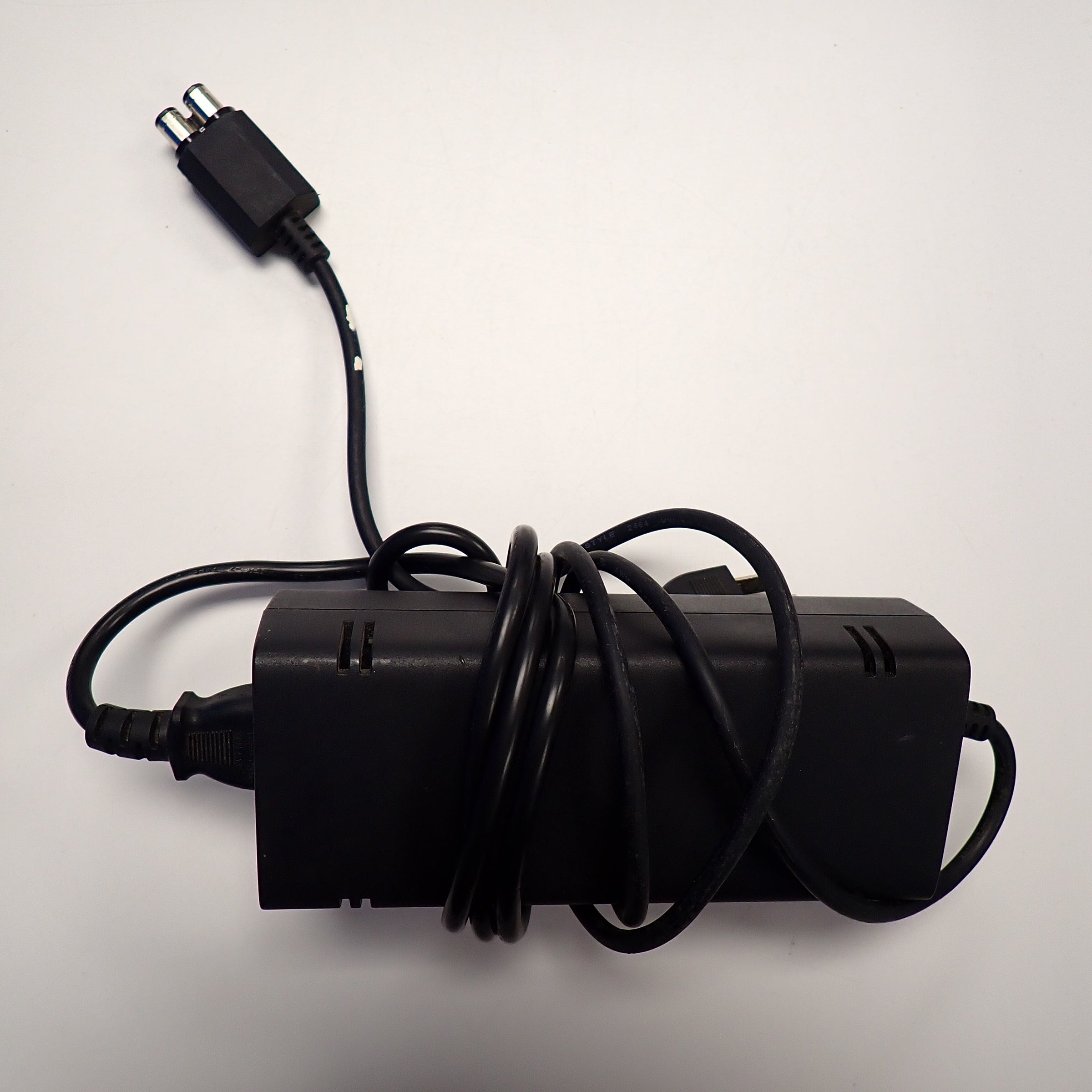 Xbox 360 S (250 GB) - Black [Pre-Owned]