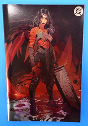 Absolute Wonder Woman #1 (2025) - NM+ (9.4) - Dan Mora Foil Variant