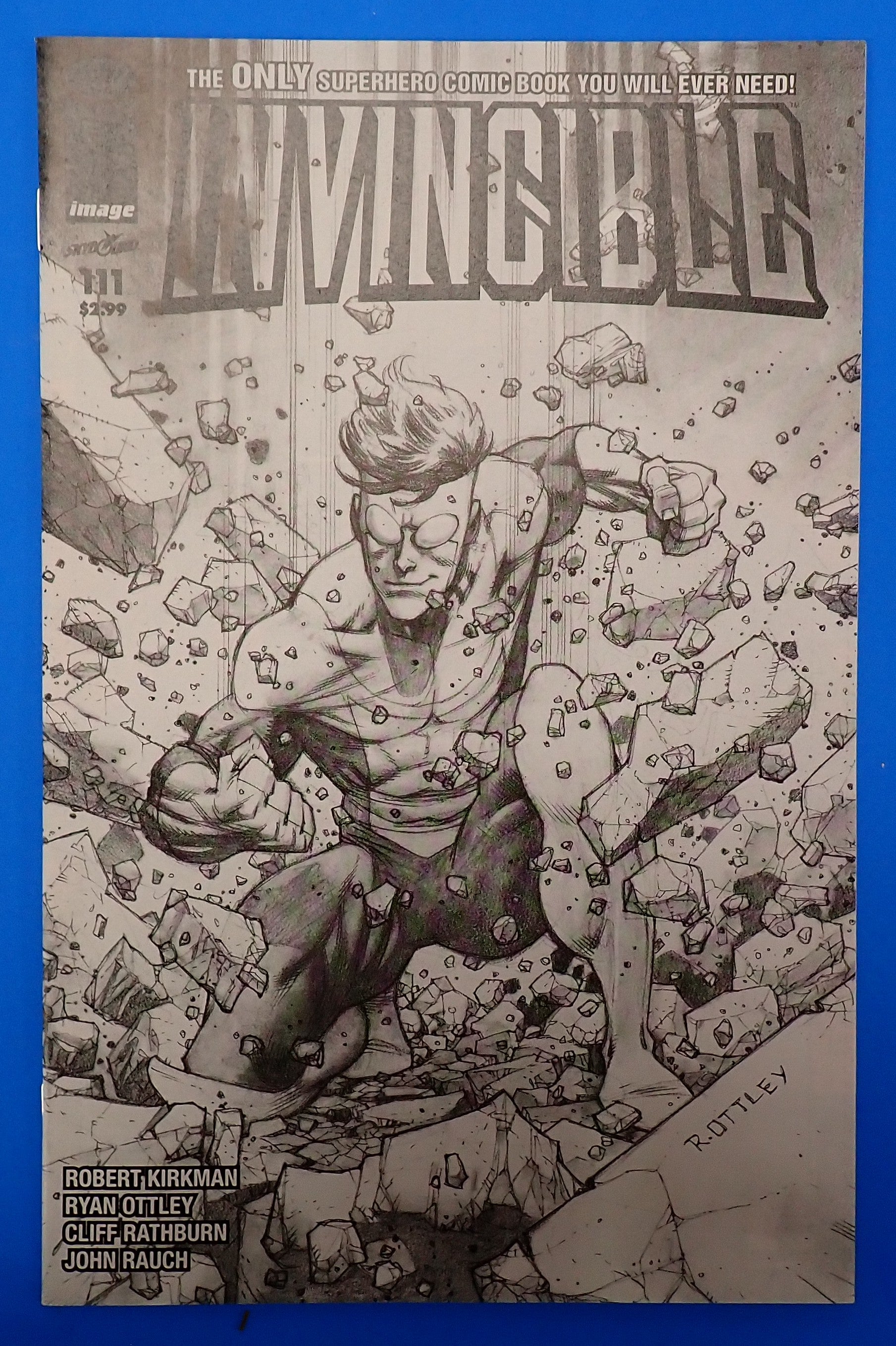 Invincible #111 (2014) - NM+ (9.4) - Ryan Ottley Sketch Variant
