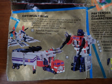 Load image into Gallery viewer, Autobot Powermaster Optimus Prime G1
