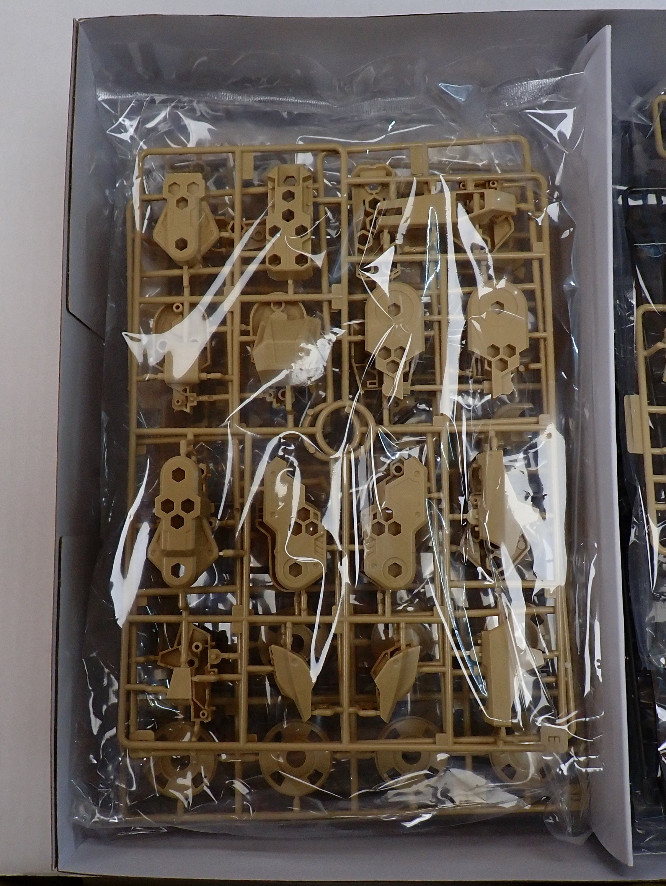 Ba Loudgale 1/24 Scale Kit Block Hexa Gear - Kotobukiya [Pre-Owned]