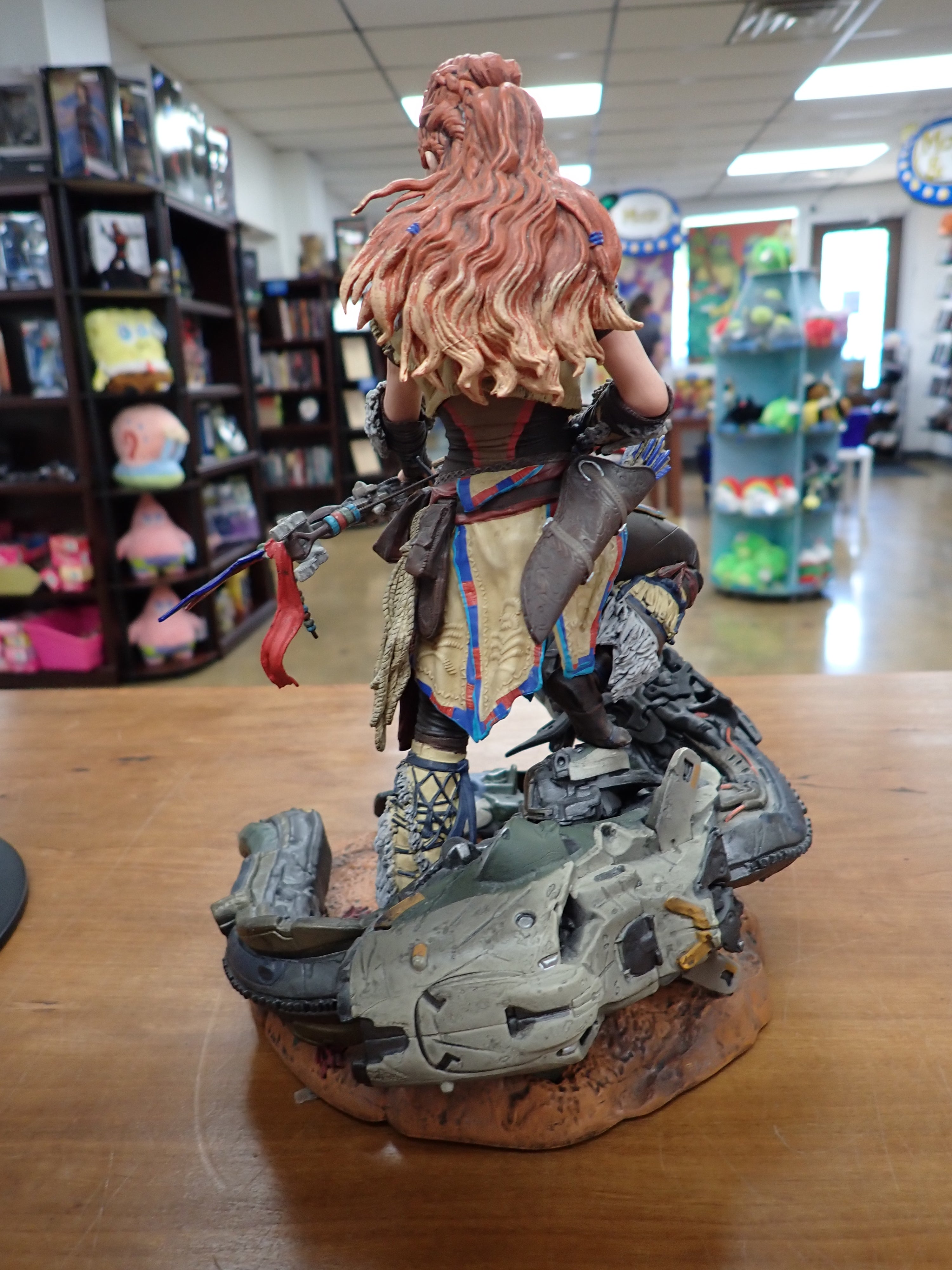 Aloy- Horizon Zero Dawn statue