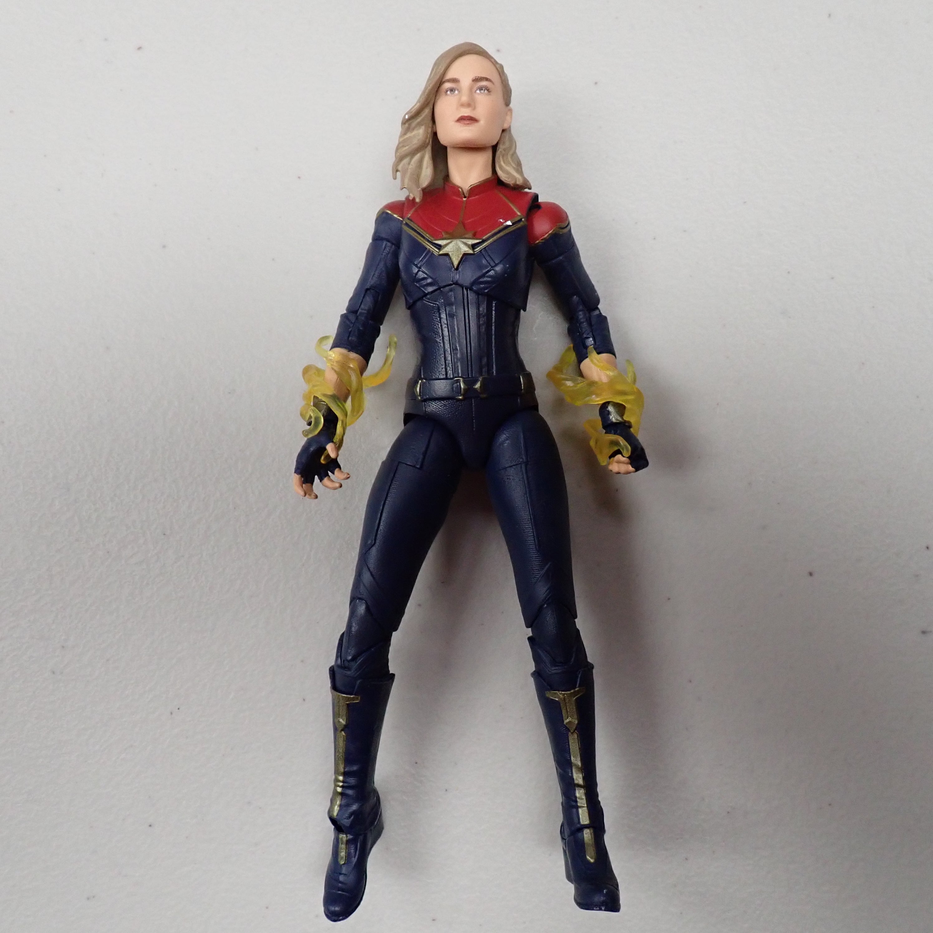 Captain Marvel - Marvel Legends