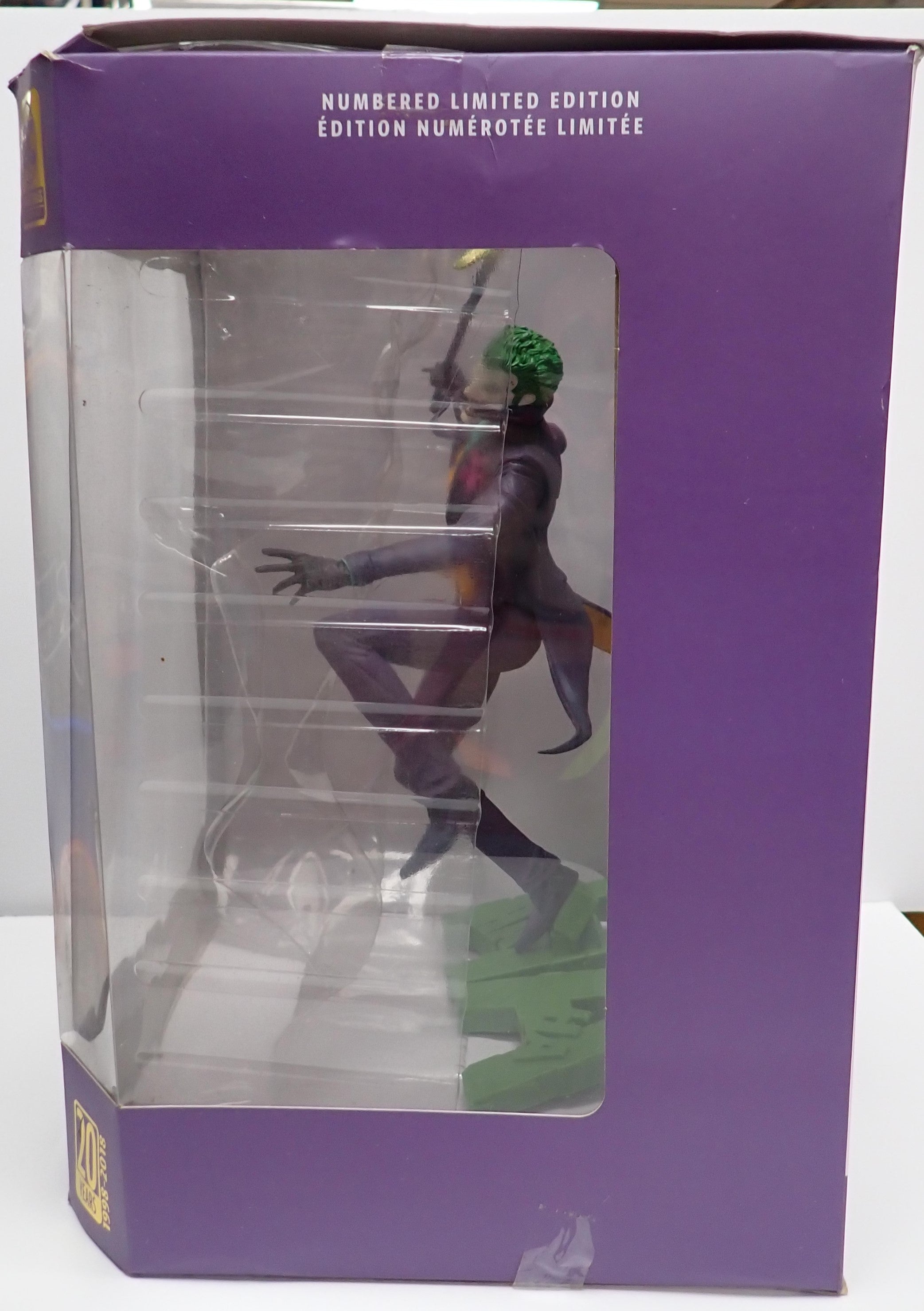 DC Collectibles DC Core: the Joker Pvc Vinyl Statue