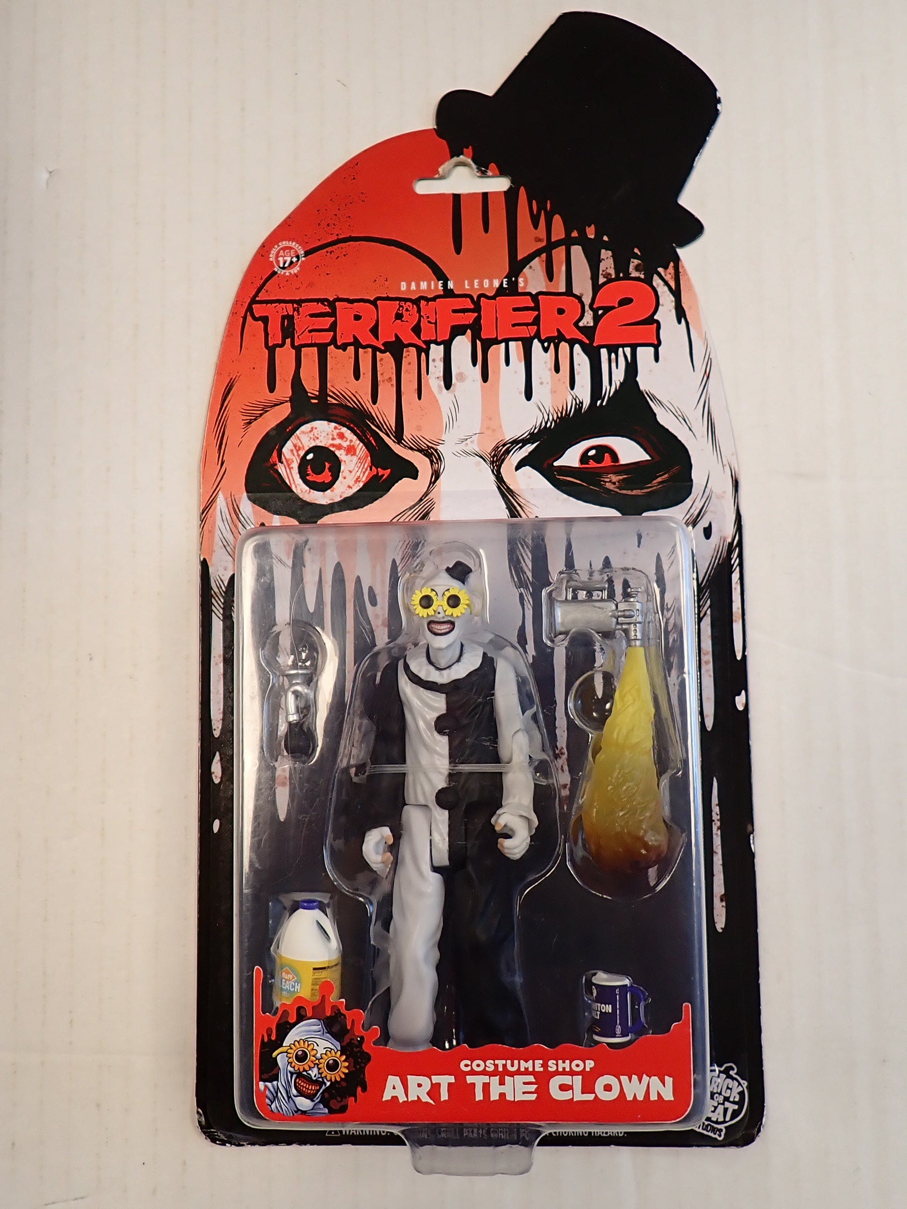Terrifier Costume Shop Art the Clown Figure - Trick or Treat Studios [Pre-Owned]