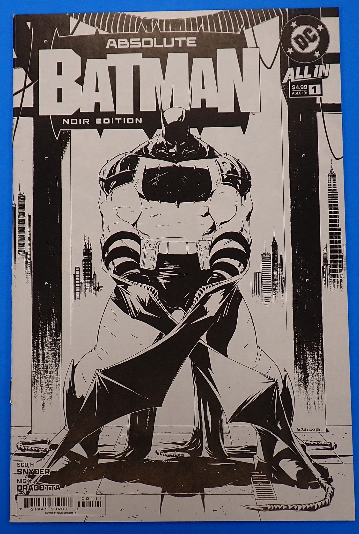 Absolute Batman #1 (2024) - NM 9.4 - 1st Print - Noir Edition