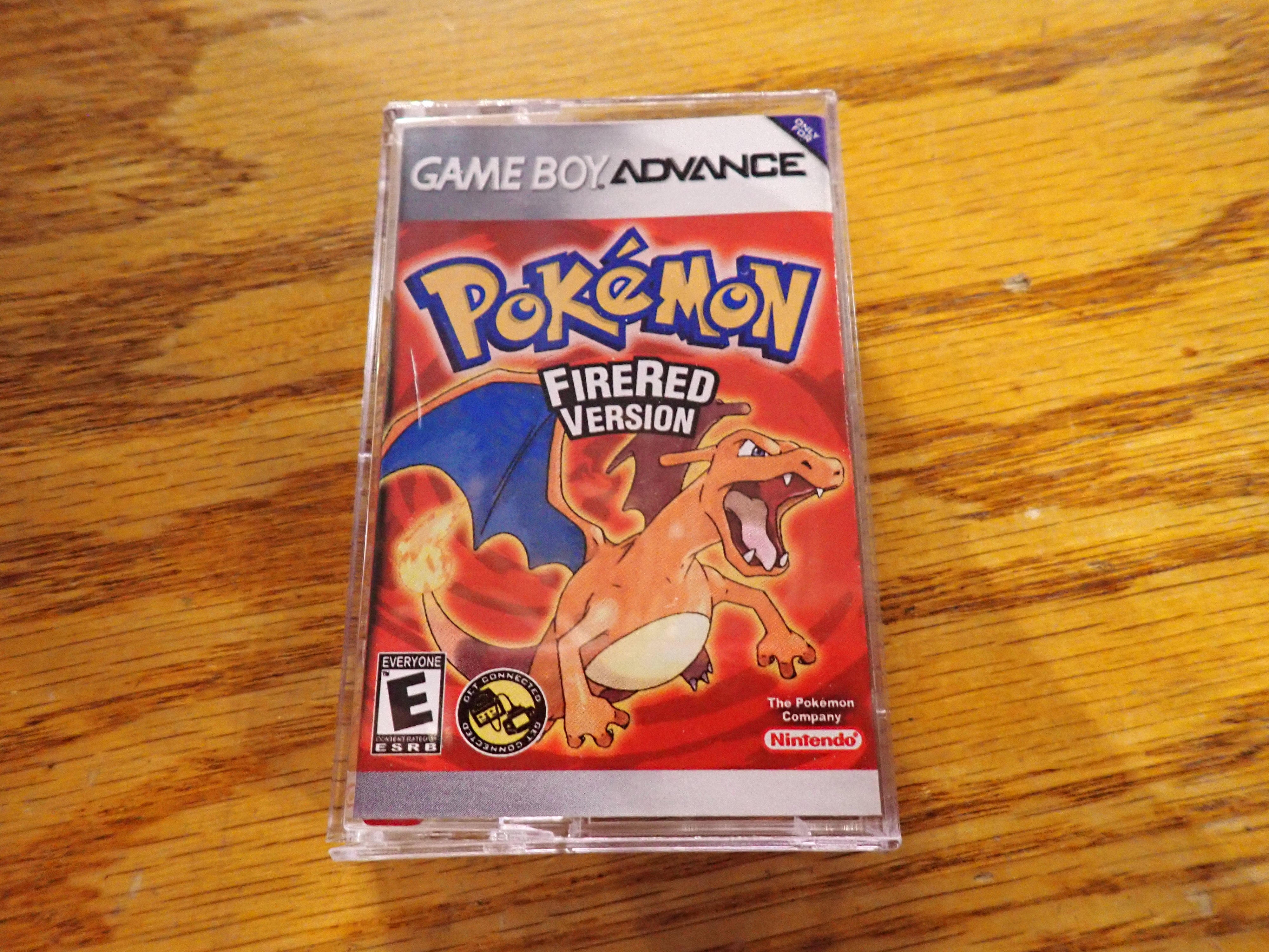 Pokemon FireRed - GBA