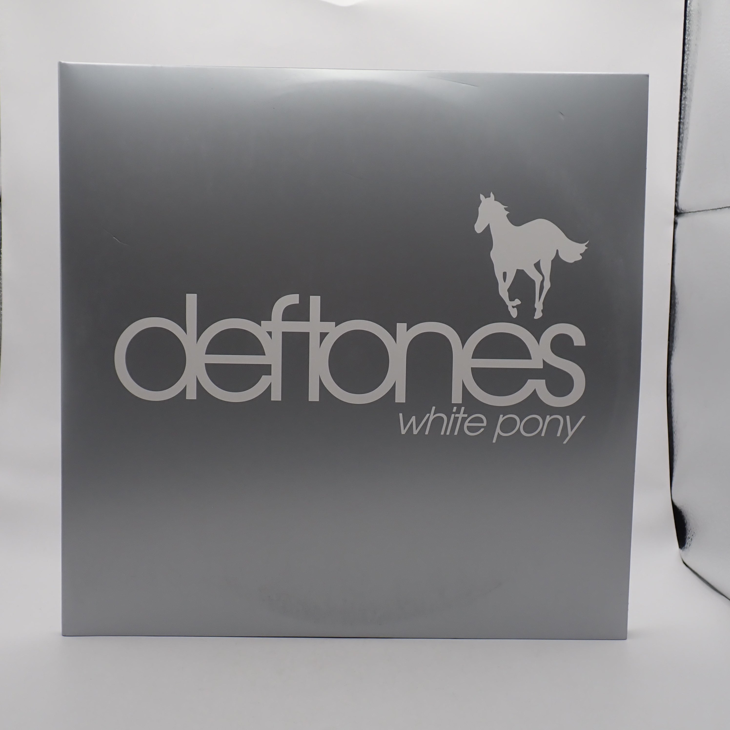 Deftones - White Pony