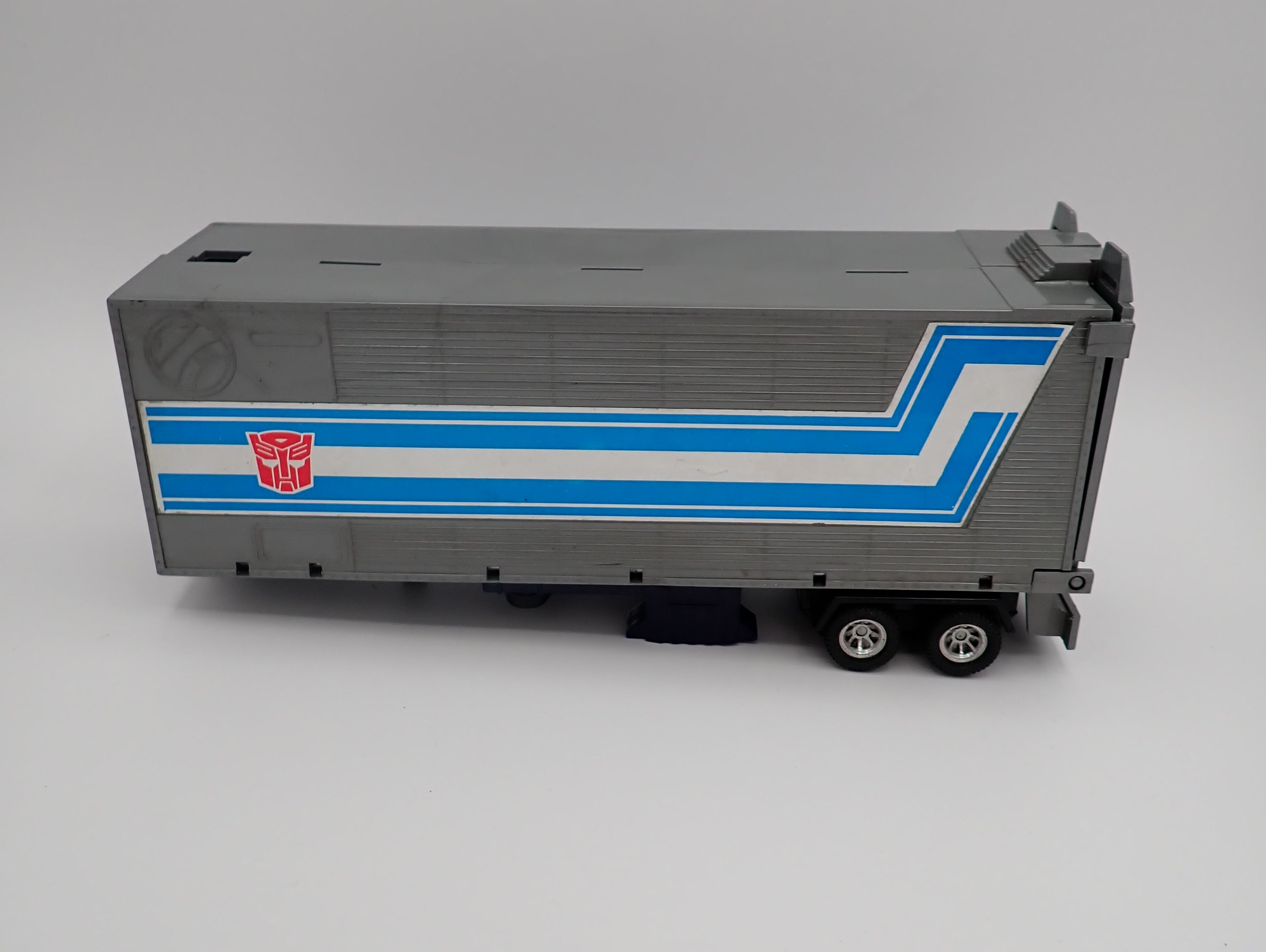 Optimus Prime w/ trailer G1 1984 (INCOMPLETE)