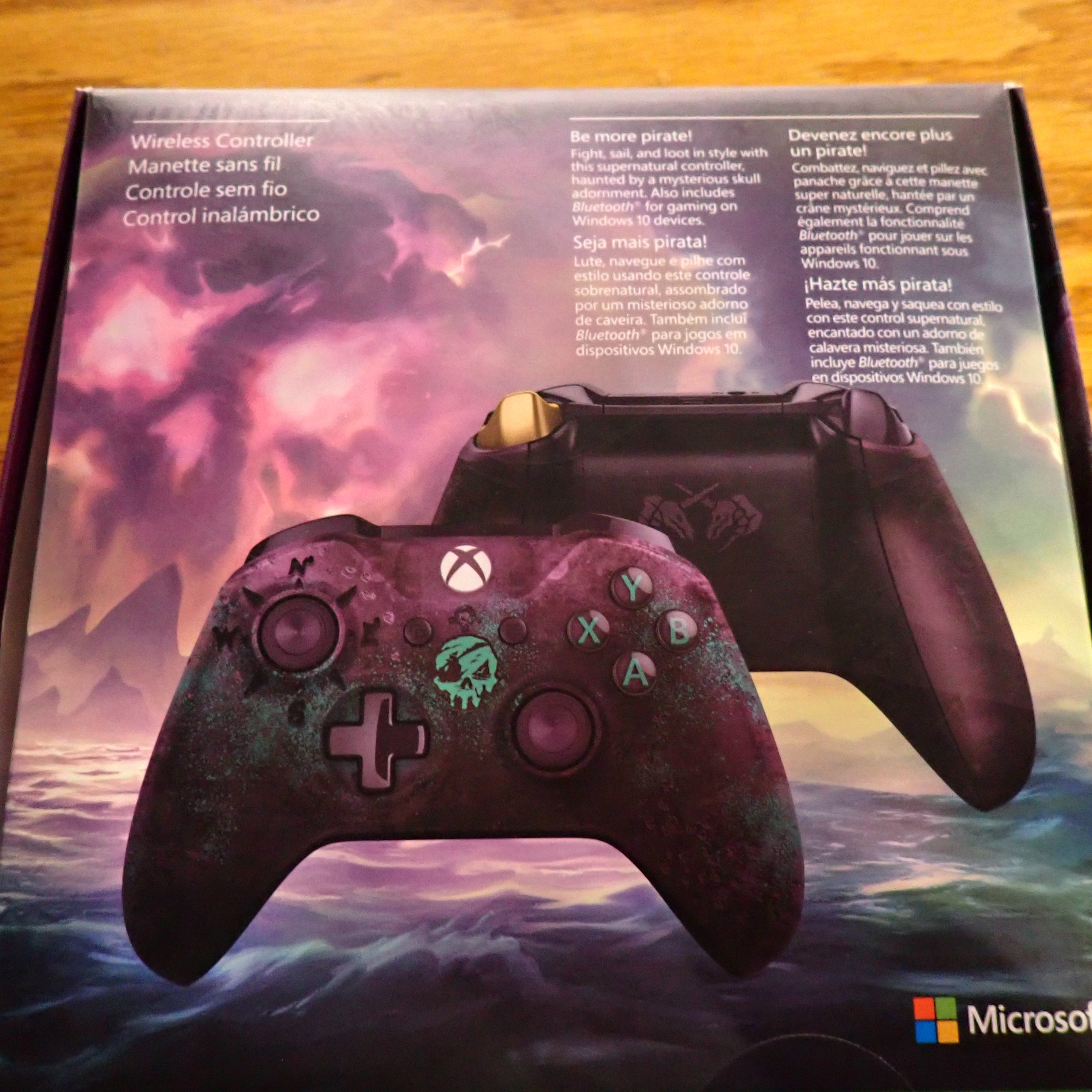 Xbox one Controller Sea of Thieves Edition