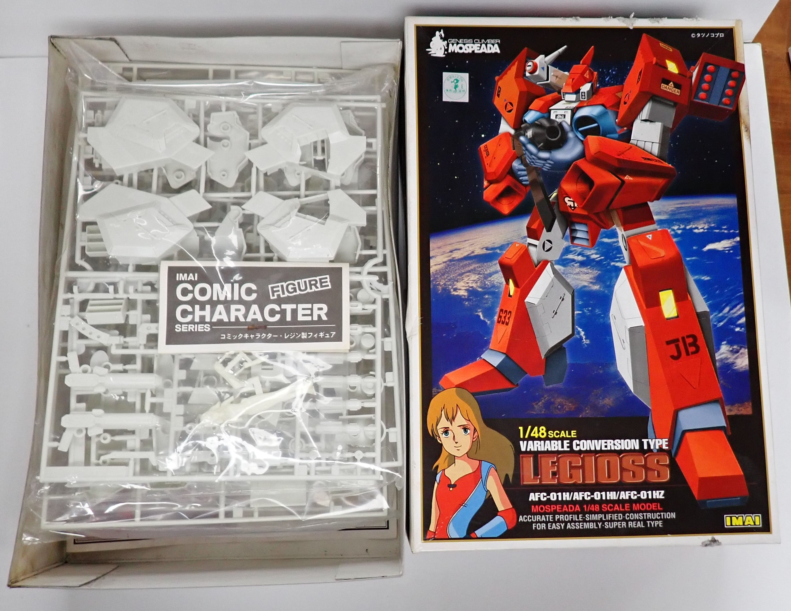 Genesis Climber Mospeada 1/48 Variable Legioss Conversion Type Model Kit Japan (Damaged Box)
