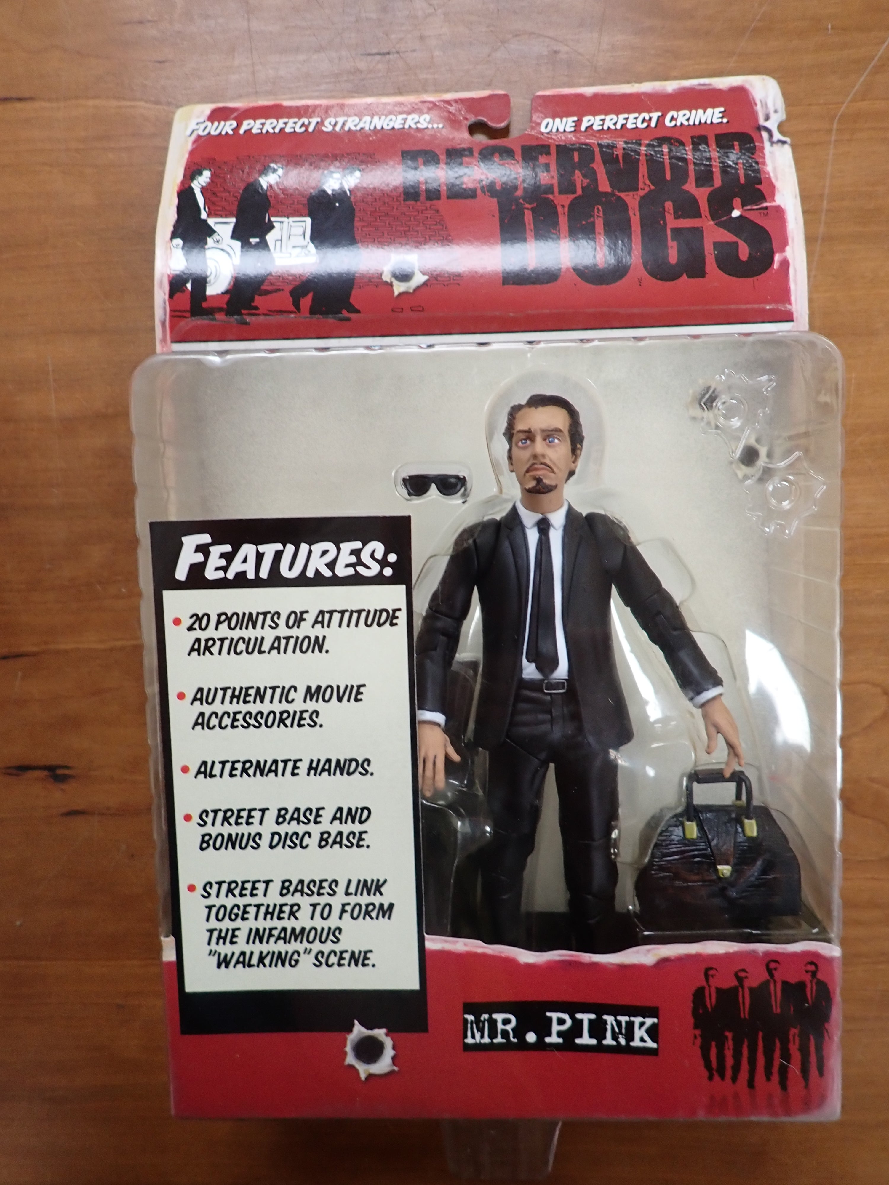 Mezco:  Reservoir Dogs - Mr. Pink