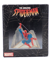 The Amazing Spider-Man "On the Prowl" - Diamond Select Toys Satute