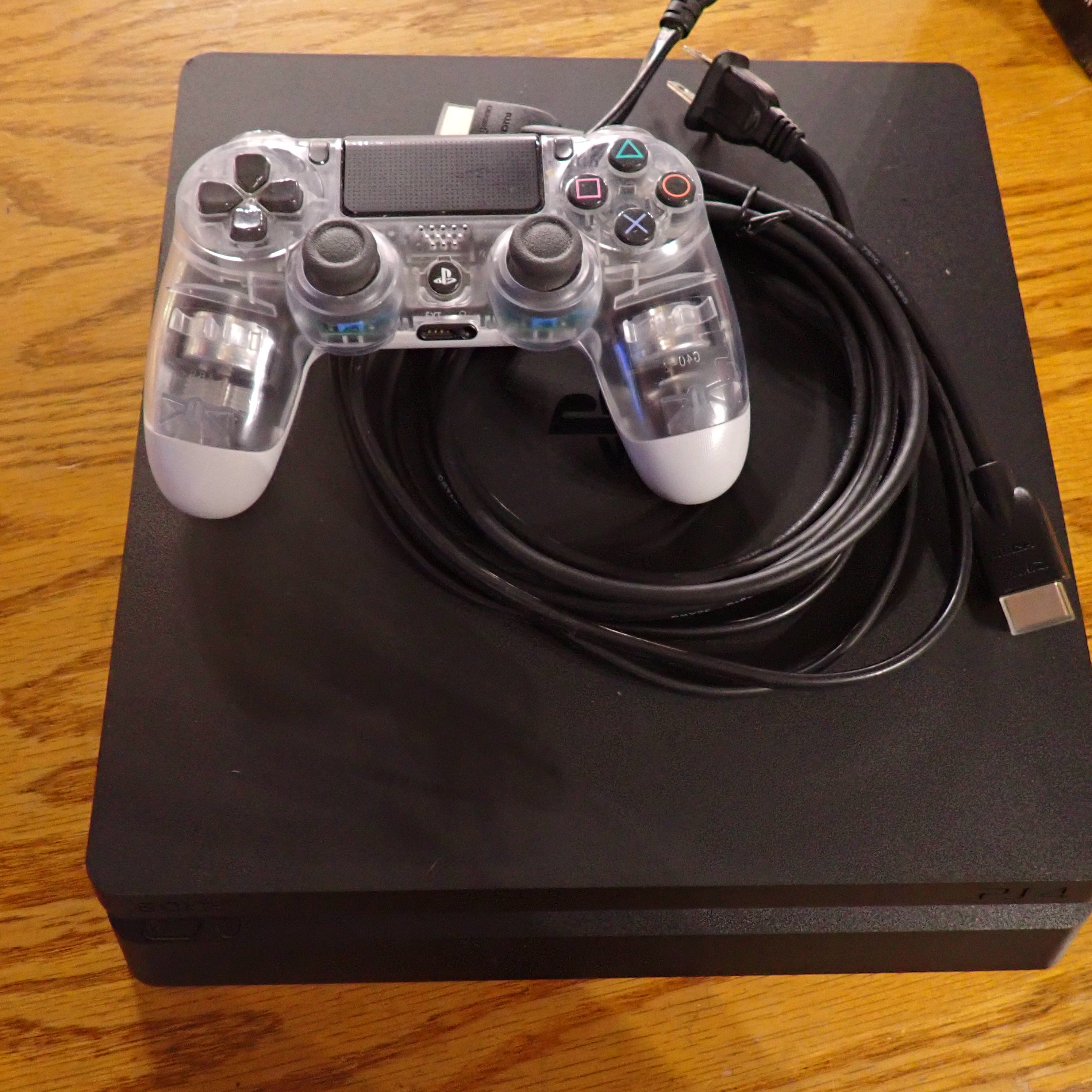 PS4 Console Slim - Black