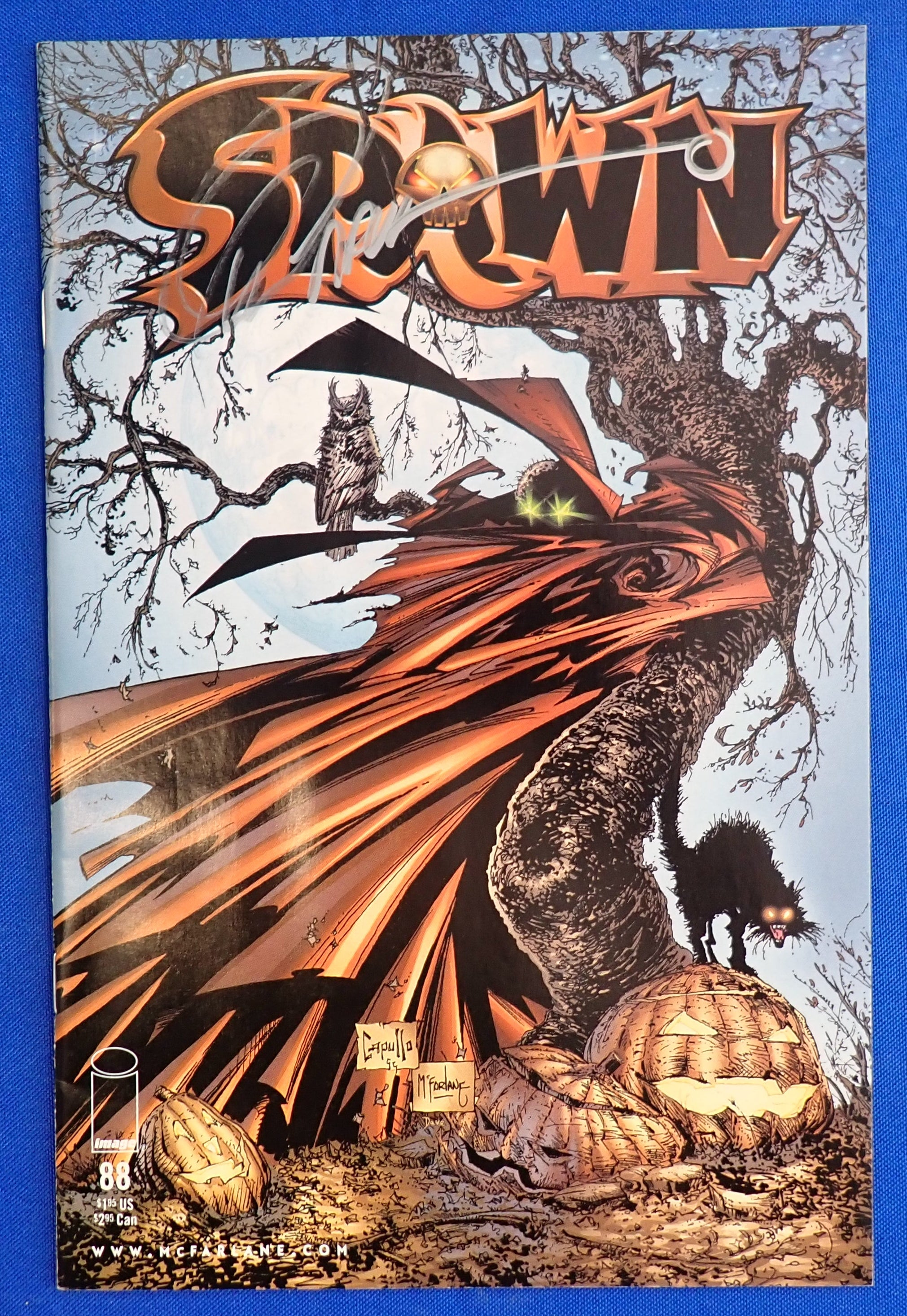Spawn #99 (1999) - VF+ (8.5) - Signed by Greg Capullo w/ COA
