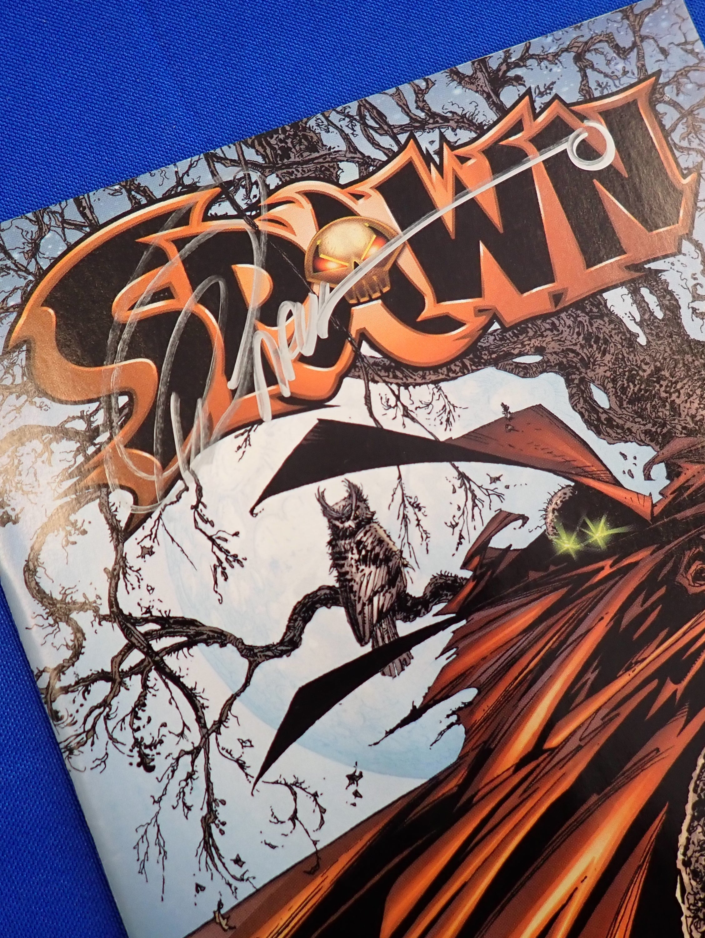 Spawn #99 (1999) - VF+ (8.5) - Signed by Greg Capullo w/ COA